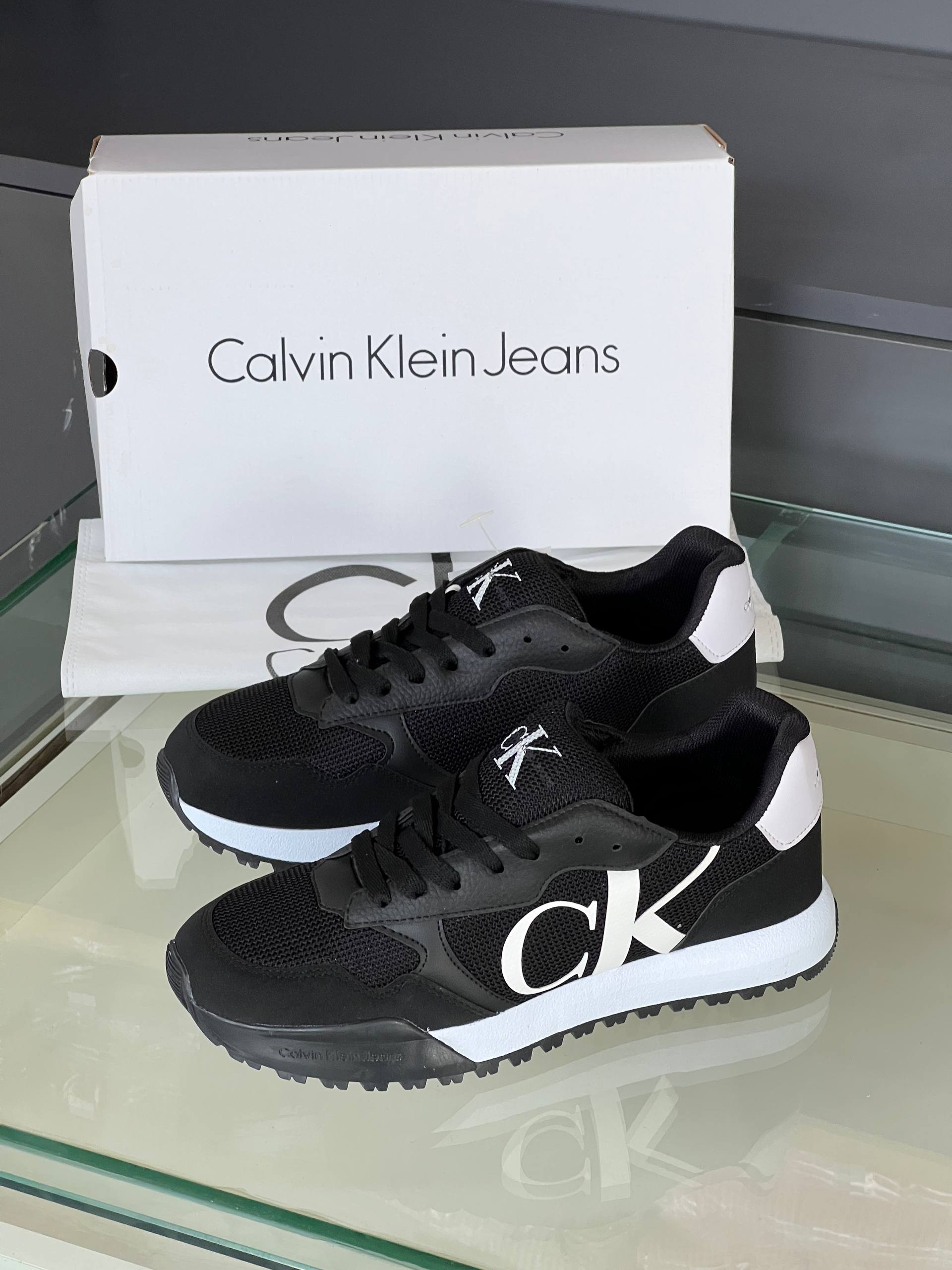 Calvin Klein Ayakkabı İTHAL