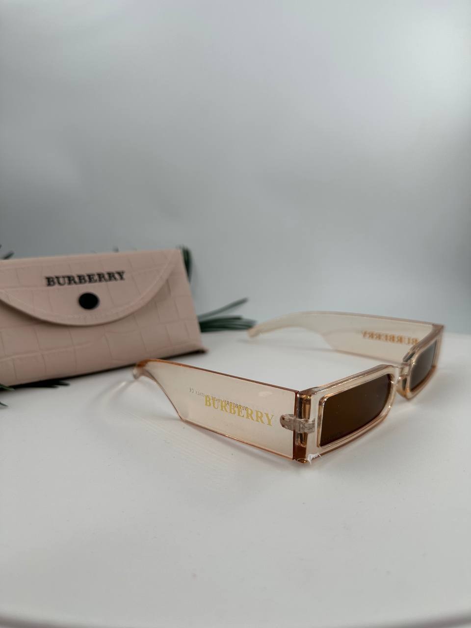 Burberry Güneş Gözlüğü