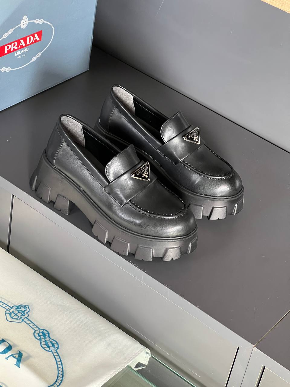 Prada Ayakkabı İTHAL