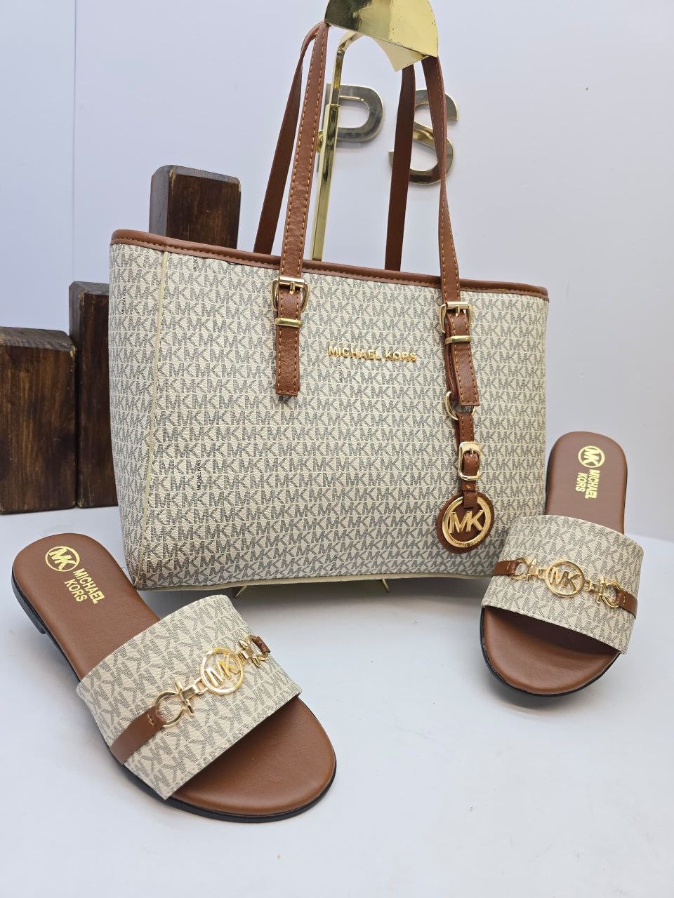 Michael Kors Çanta&Terlik İTHAL