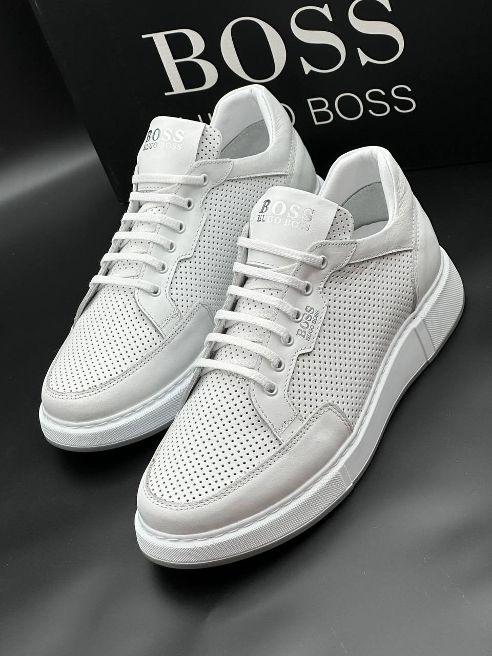 Boss Ayakkabı İthal