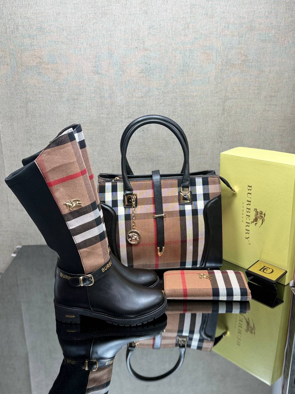 BURBERRY  Çanta & Çizme Kombin + Cüzdan