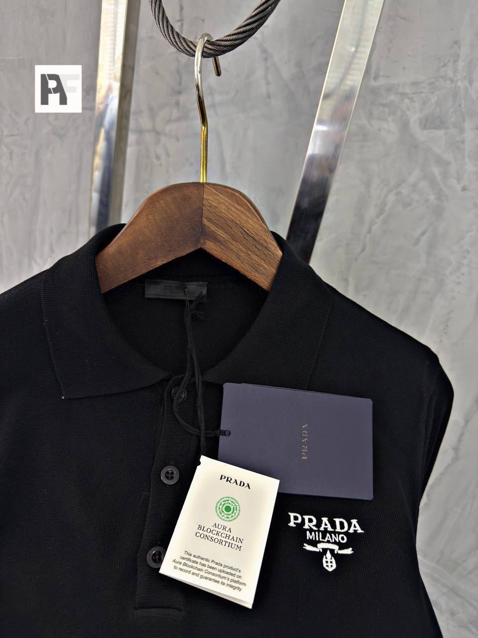 PRADA SWEAT   