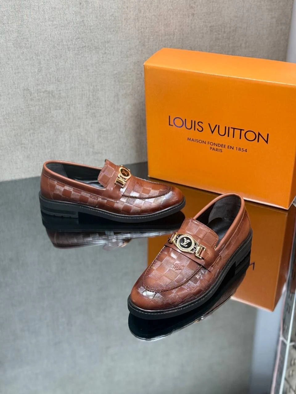 Louis Vuitton Ayakkabı İTHAL