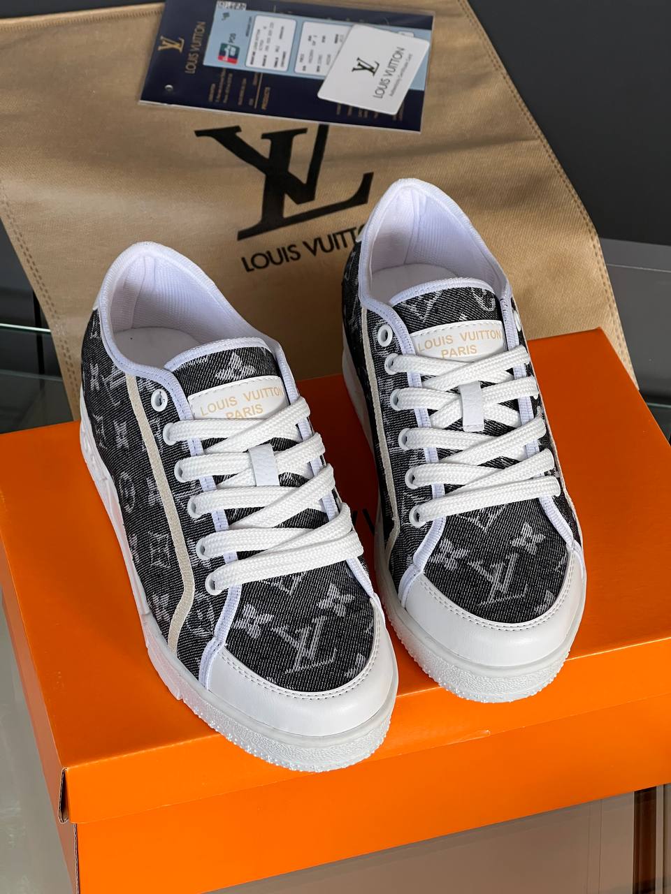 Louis Vuitton Ayakkabı İTHAL