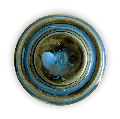 YD-810 Lagoon