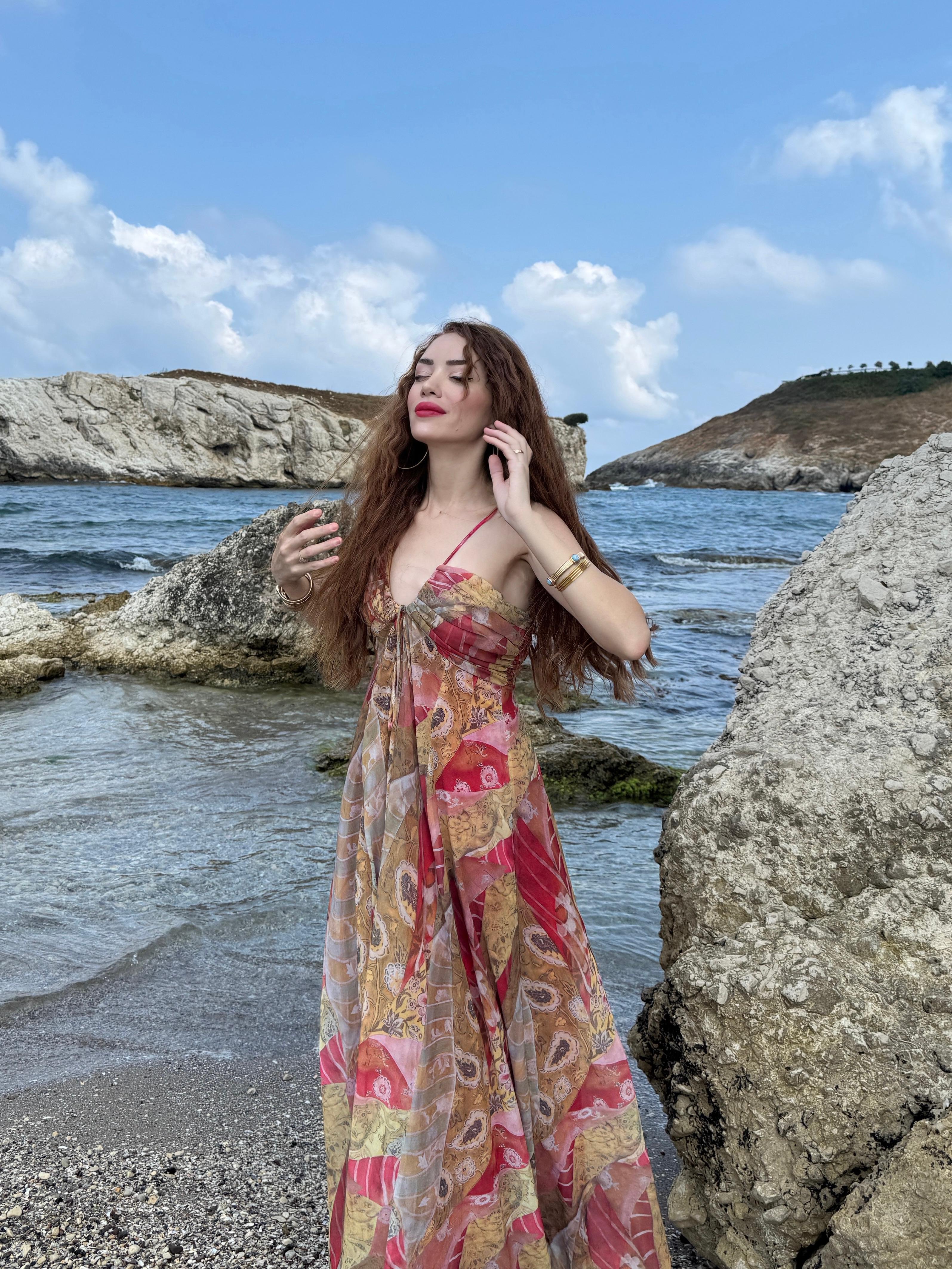 DESENLİ SiFON ELBİSE 