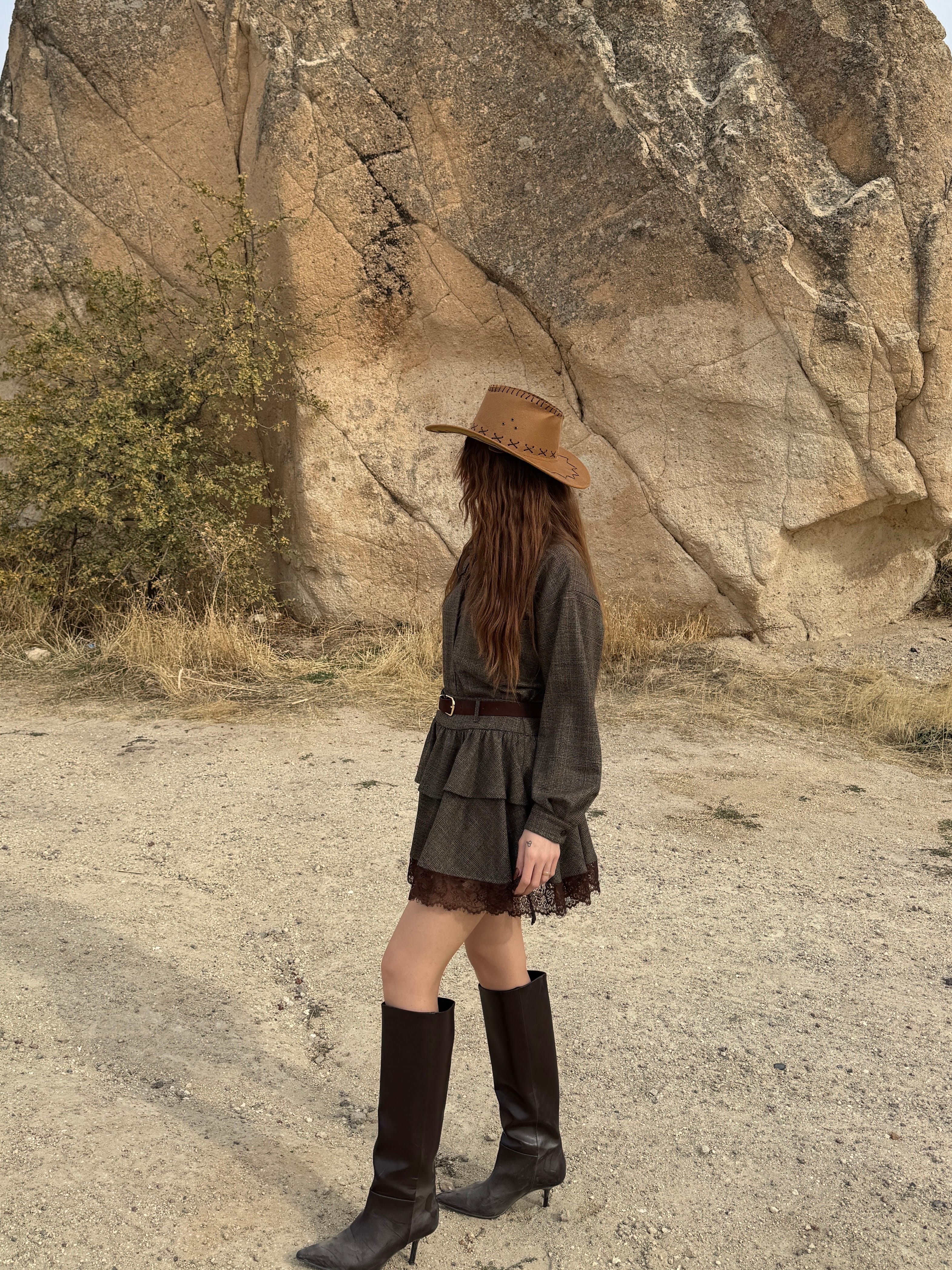 CARMEN DANTEL DETAYLI ETEK GOMLEK TAKIM