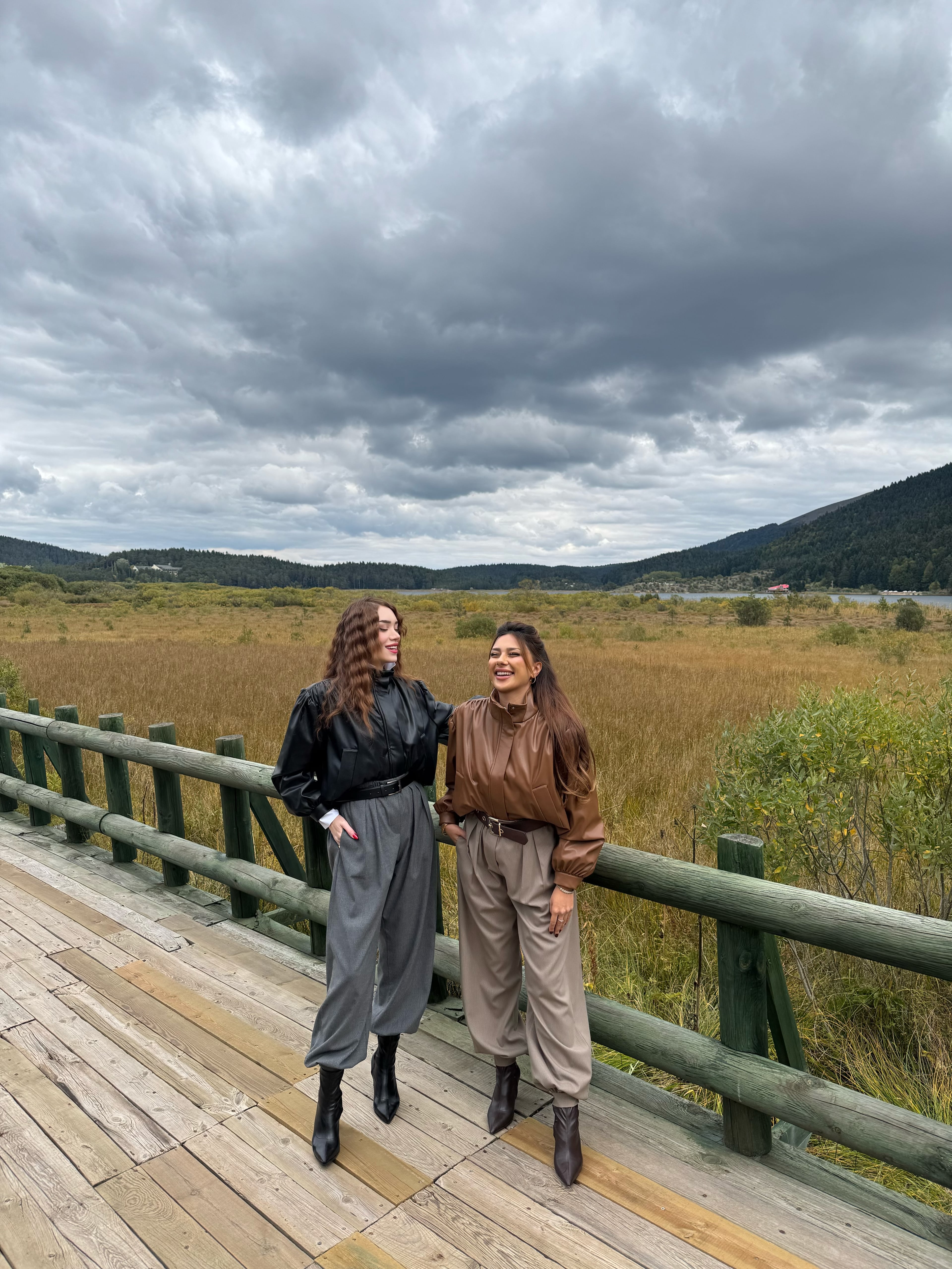 VİNTAGE BALON KOL YUMUSAK DERİ CEKET