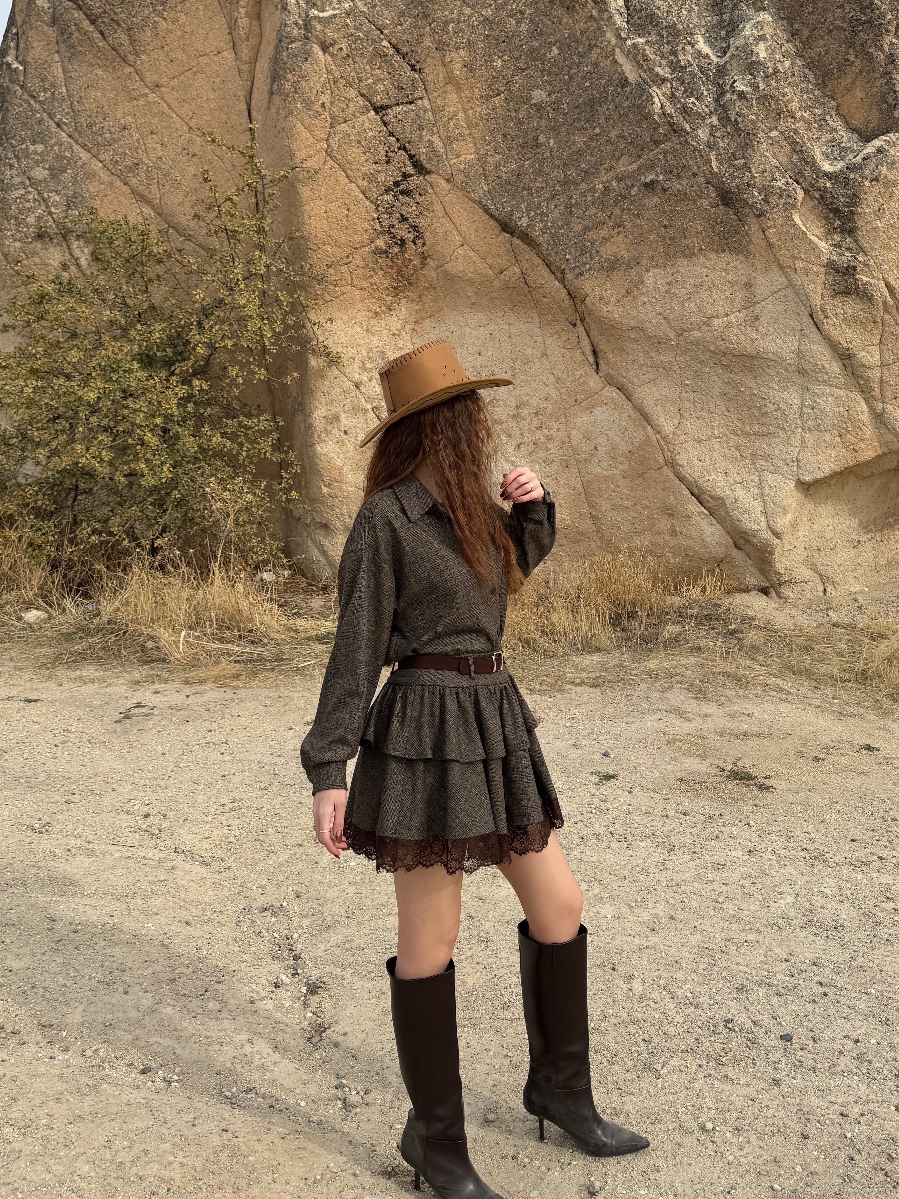 CARMEN DANTEL DETAYLI ETEK GOMLEK TAKIM