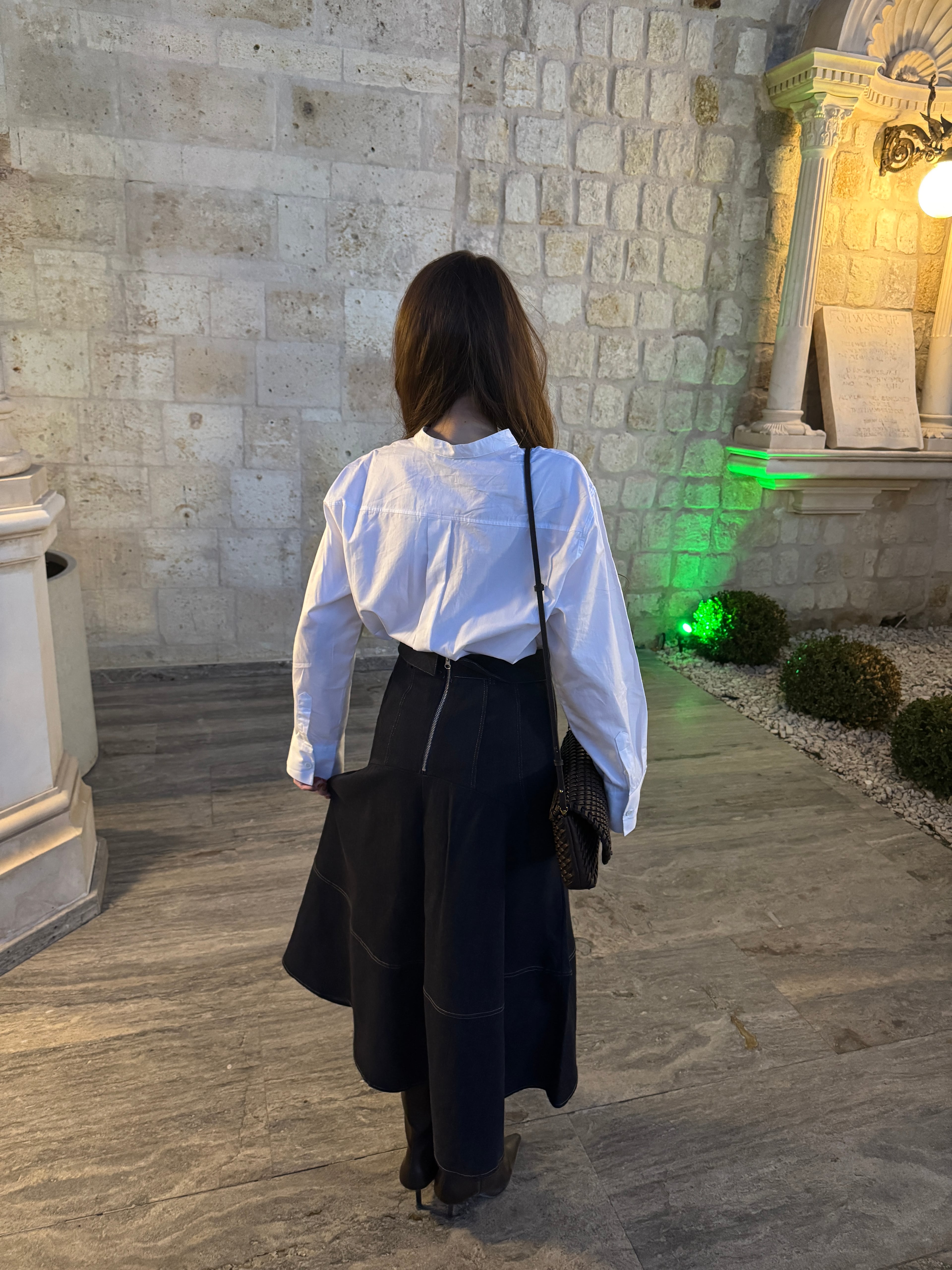 HAKİM YAKA POPLİN GÖMLEK 