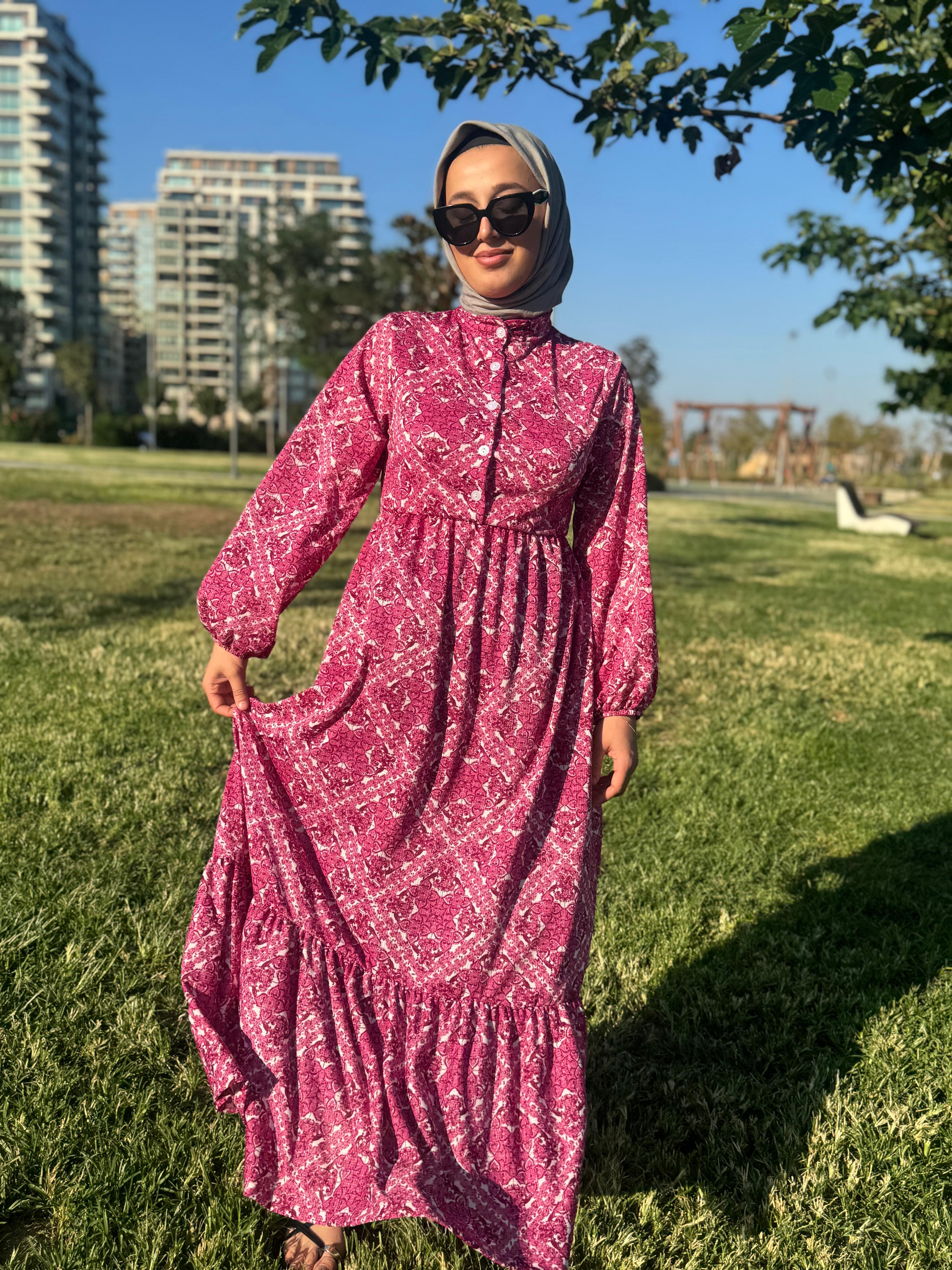 Pembe Desenli Kadın Elbise