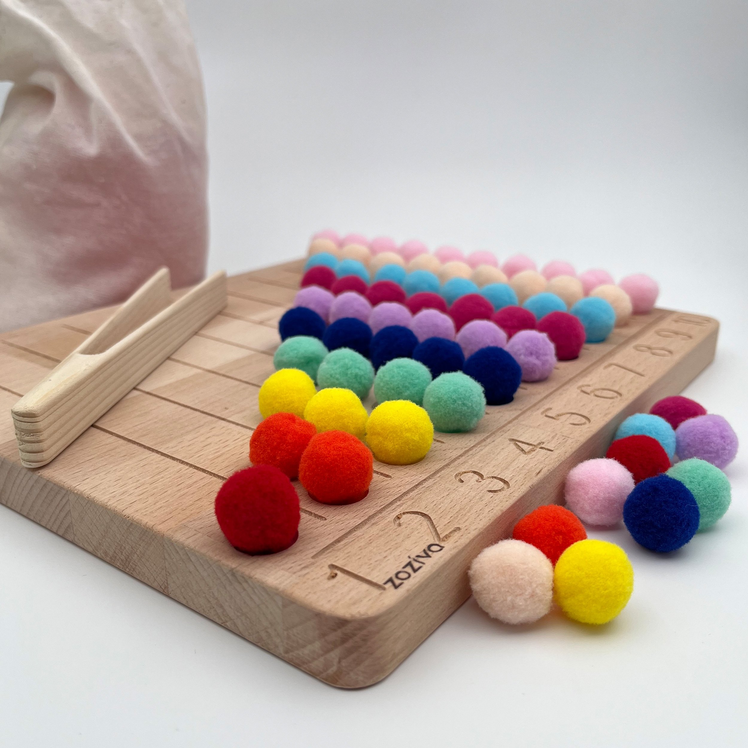 Montessori Educational Wooden Toy - Colorful Balls Number Learning Board