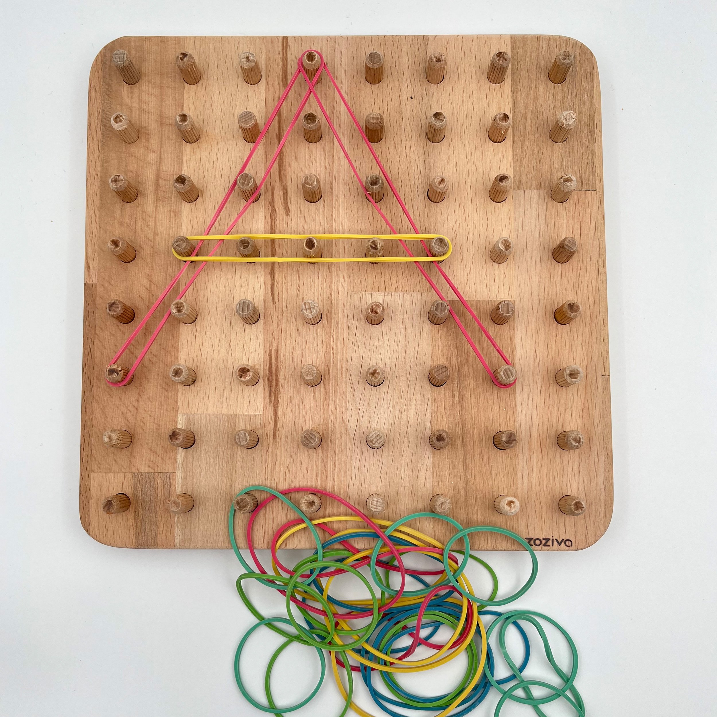 Montessori Eğitici Ahşap Oyuncak – Geoboard / Lastik Geçirme Çocuk Oyuncağı