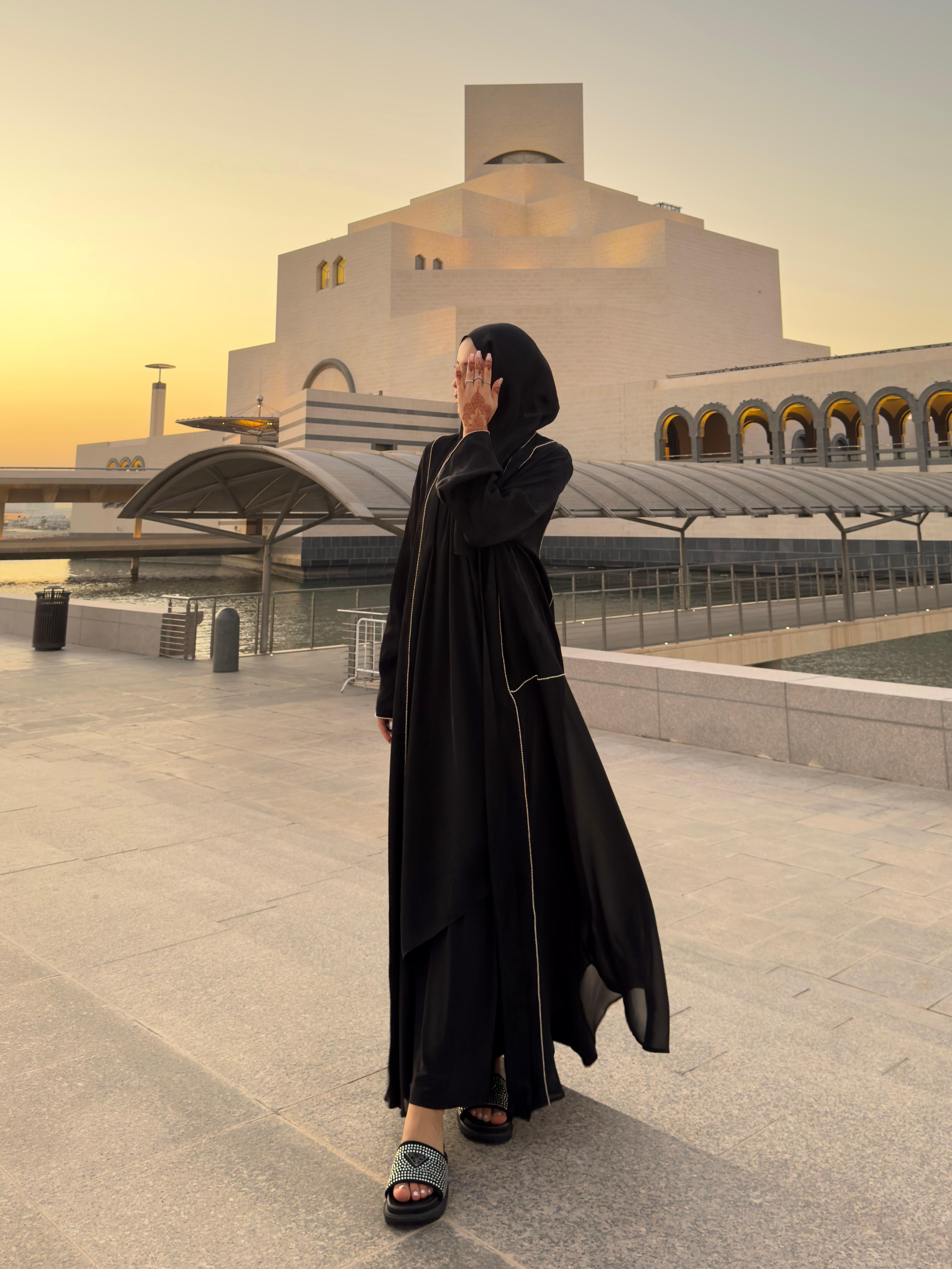 Katar Abaya