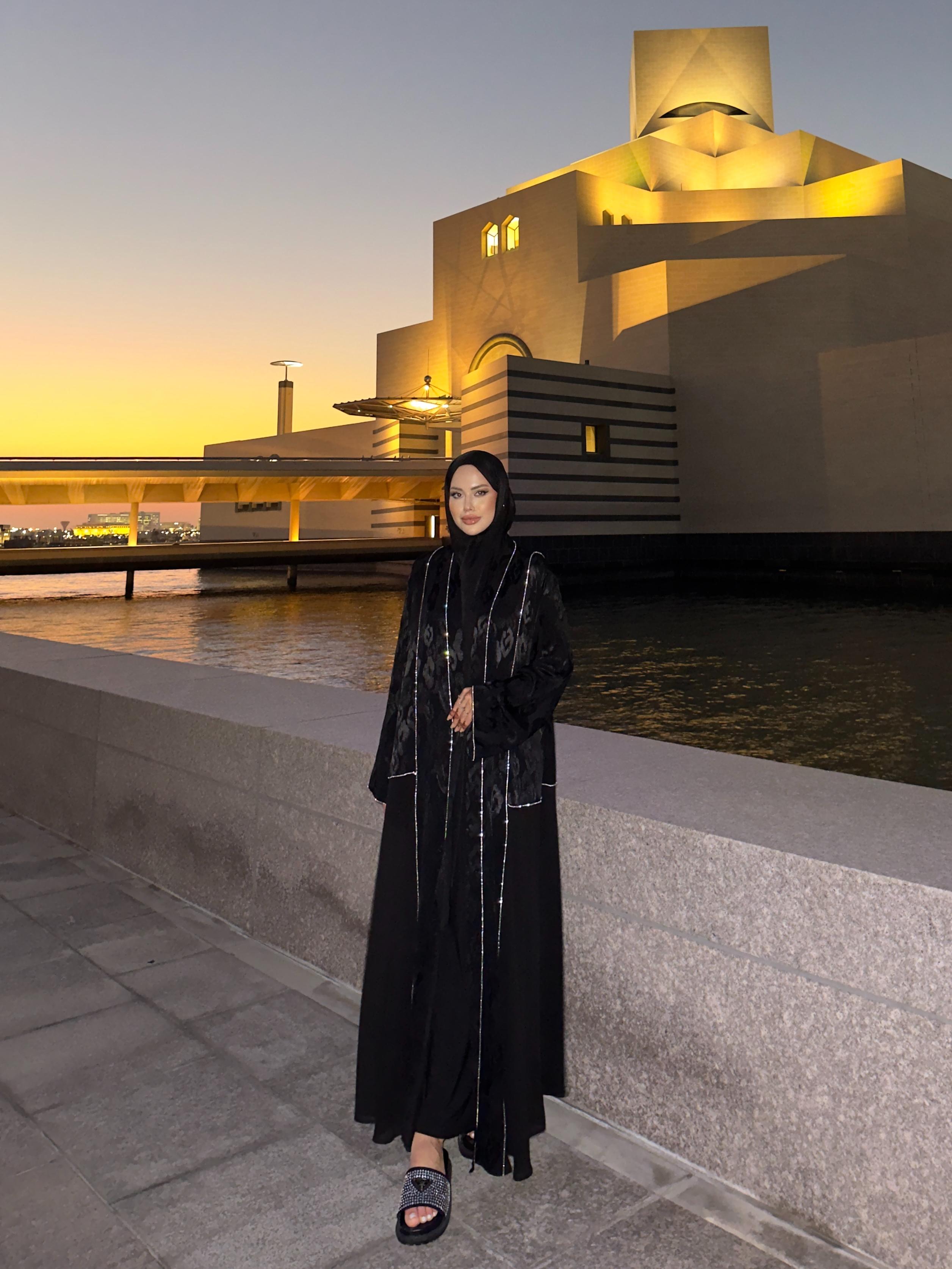 Katar Abaya