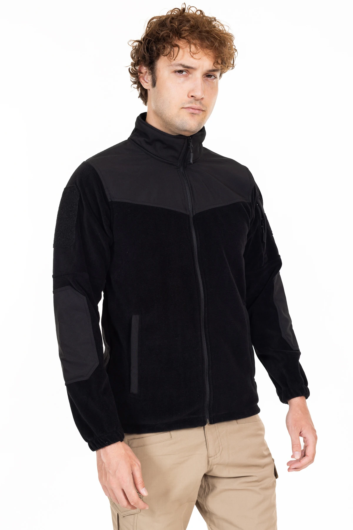 AKN 02 Polar Mont-Siyah