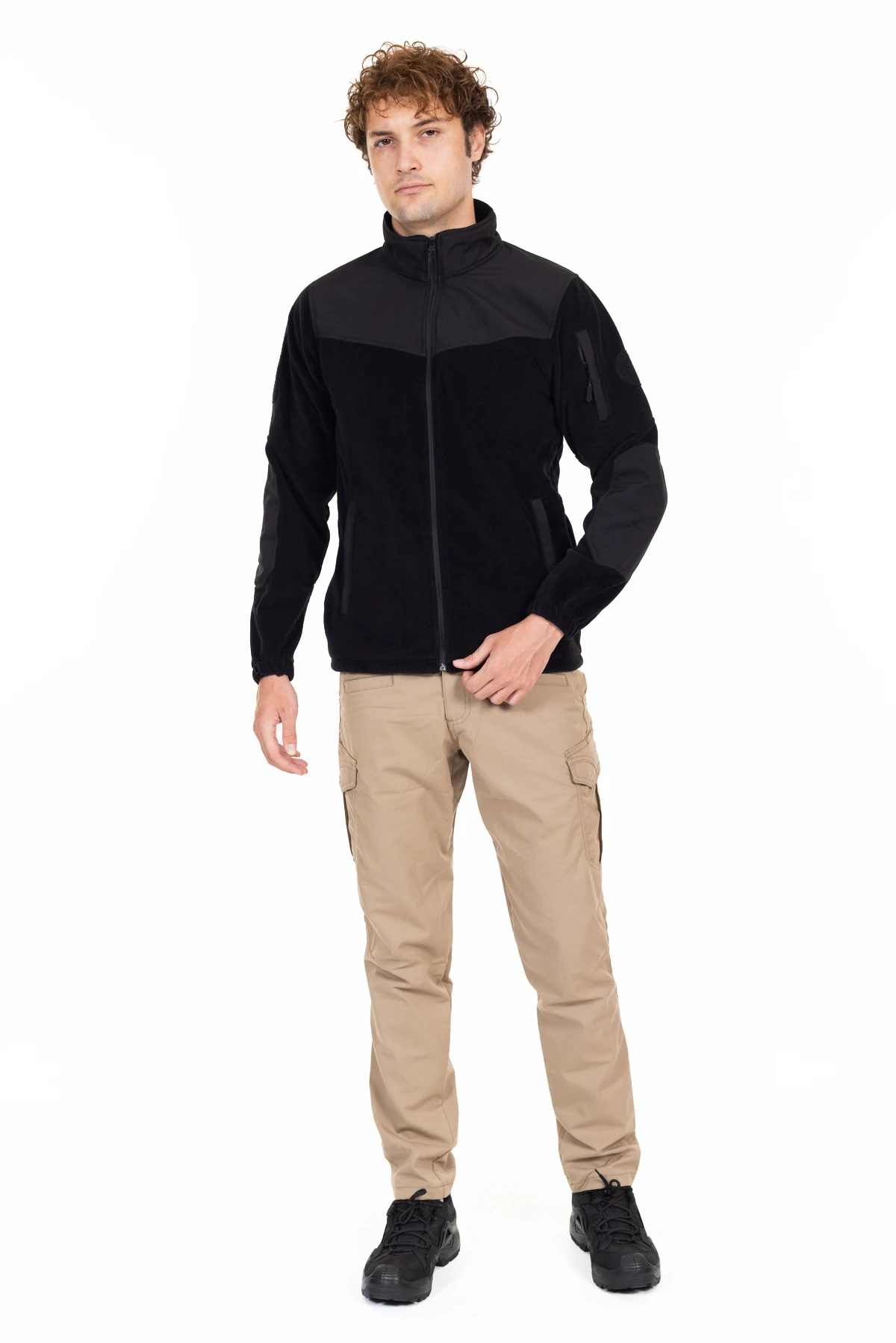 AKN 02 Polar Mont-Siyah