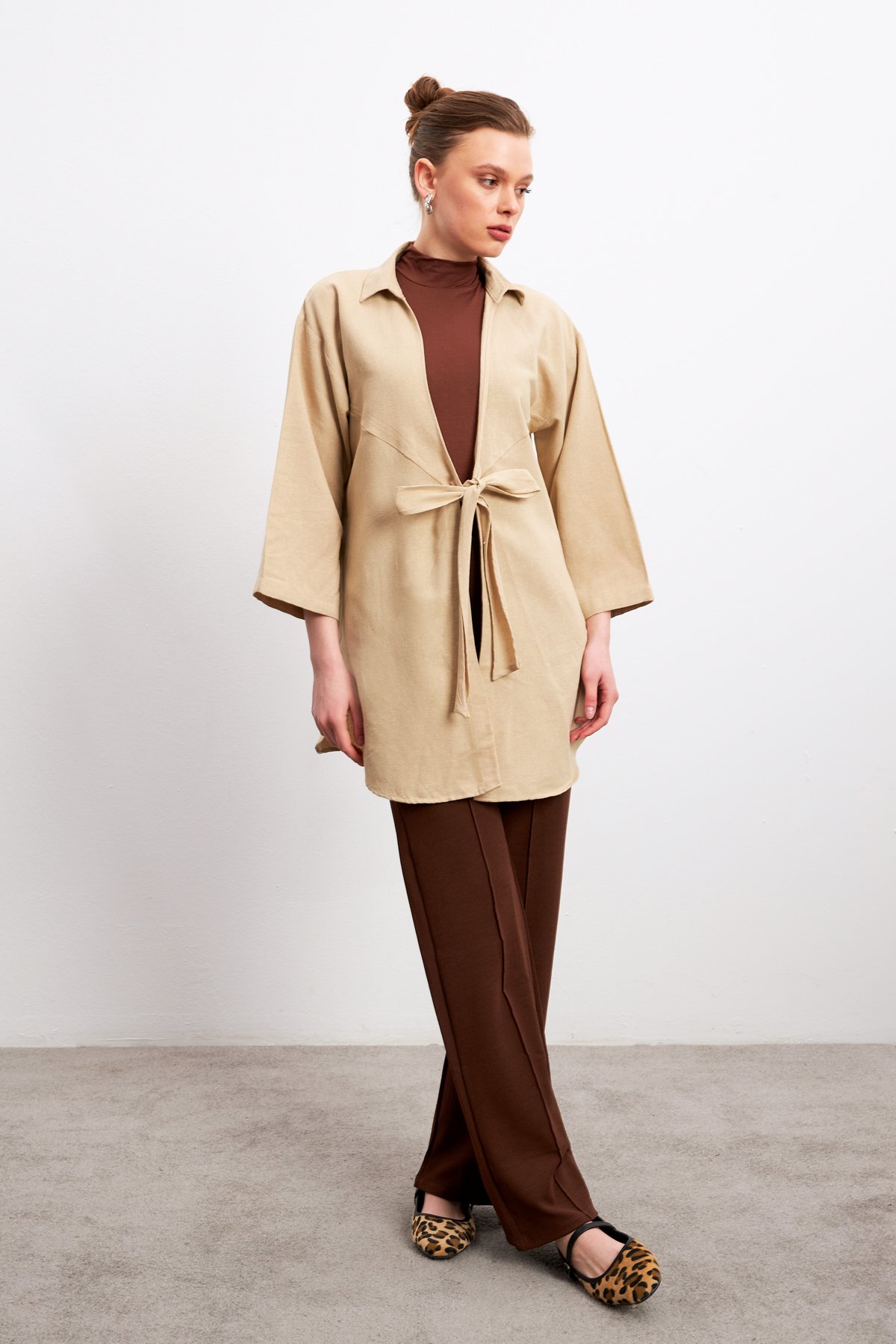 Krem Bağlama Detaylı Flam Keten Kimono