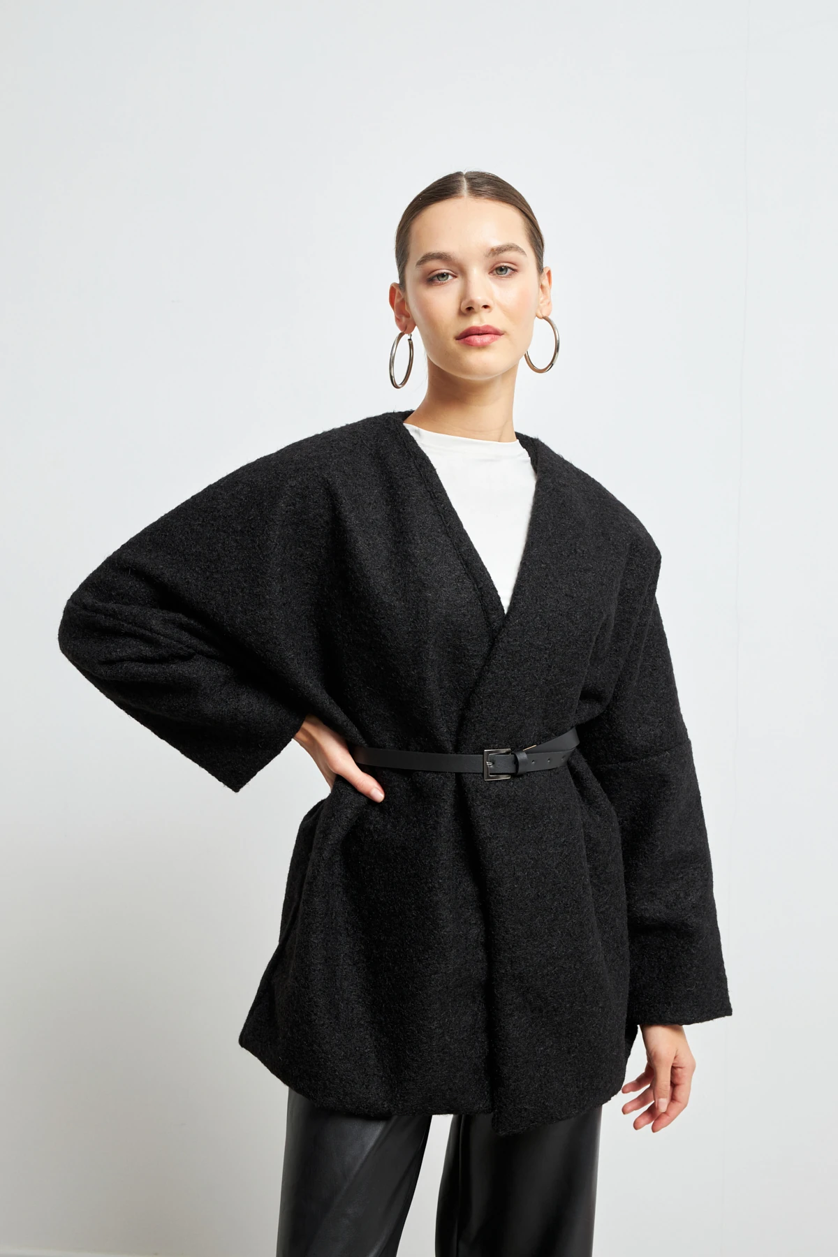 Kemerli Kaşe Ceket-SİYAH