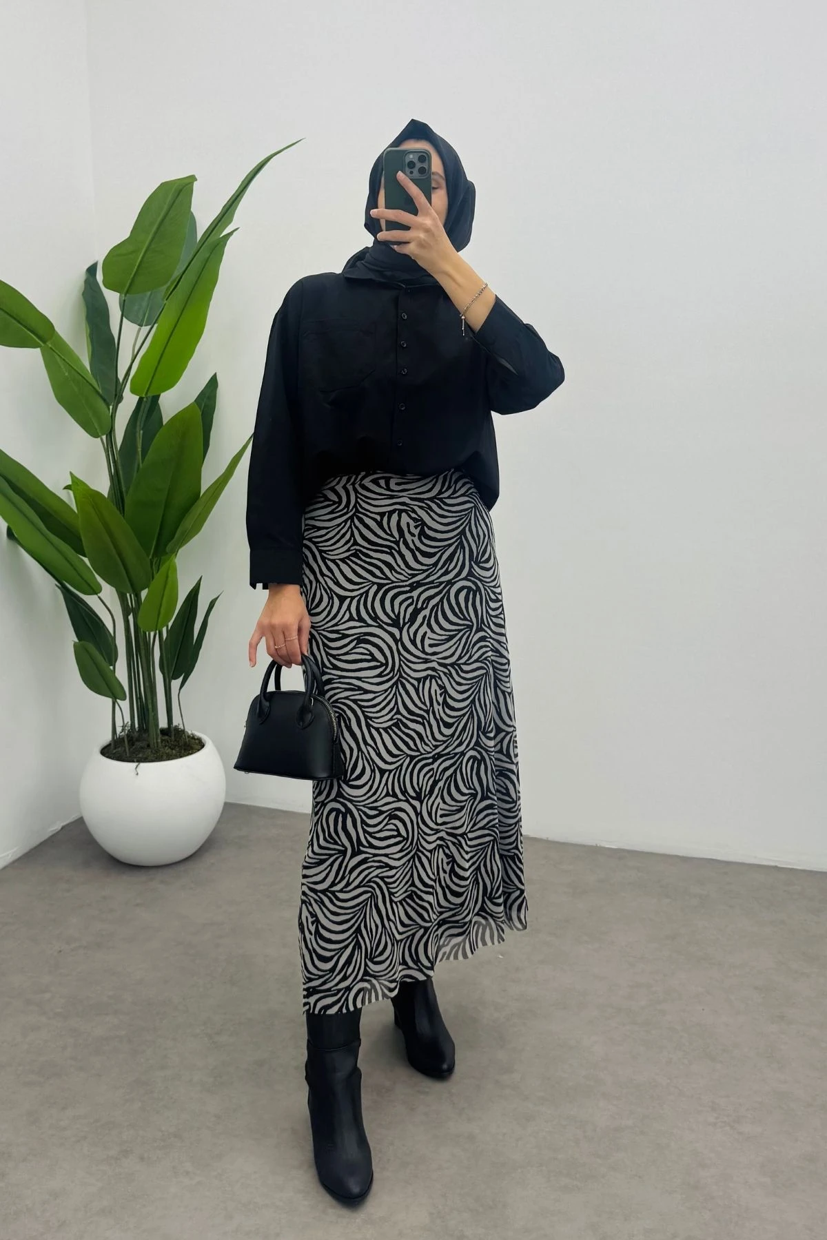 Siyah Beyaz Zebra Desenli Tül Etek