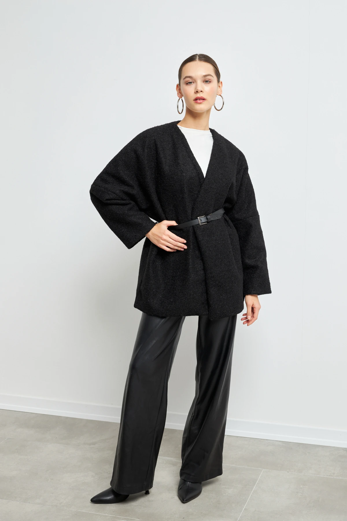 Kemerli Kaşe Ceket-SİYAH