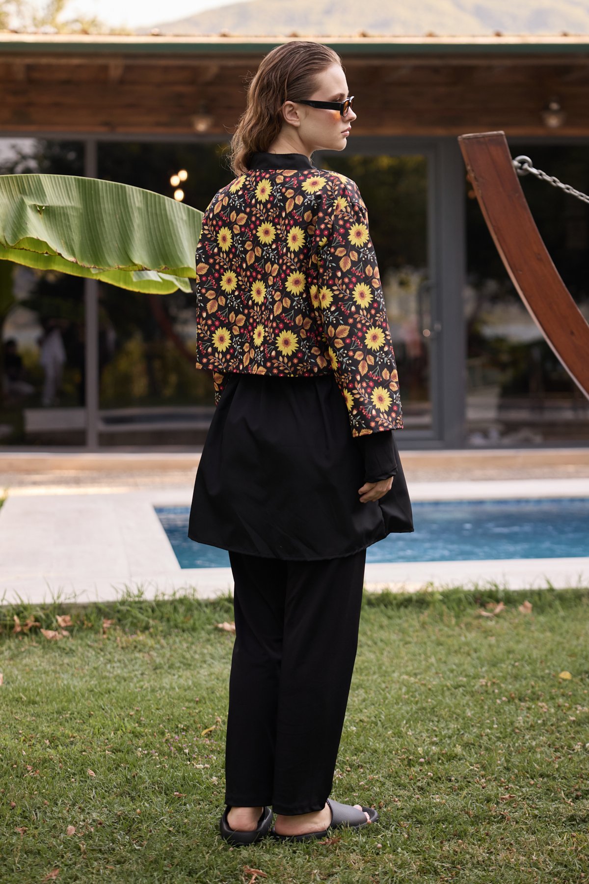 SUNSHINE FLORAL DESENLİ PARAŞÜT KUMAŞ 3'LÜ TESETTÜR MAYO 
