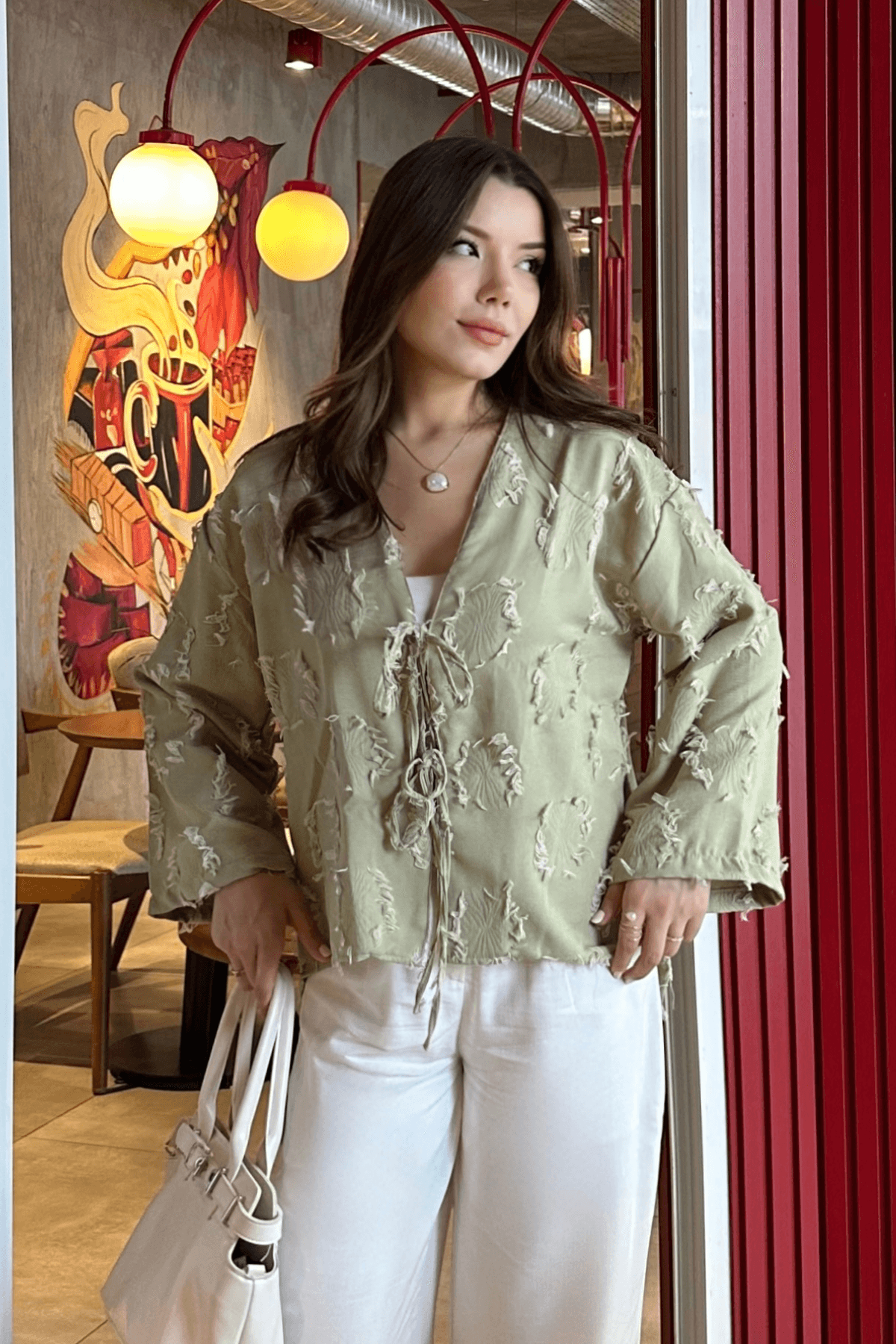Püskül Detaylı Pastel Yeşil Kimono Gömlek