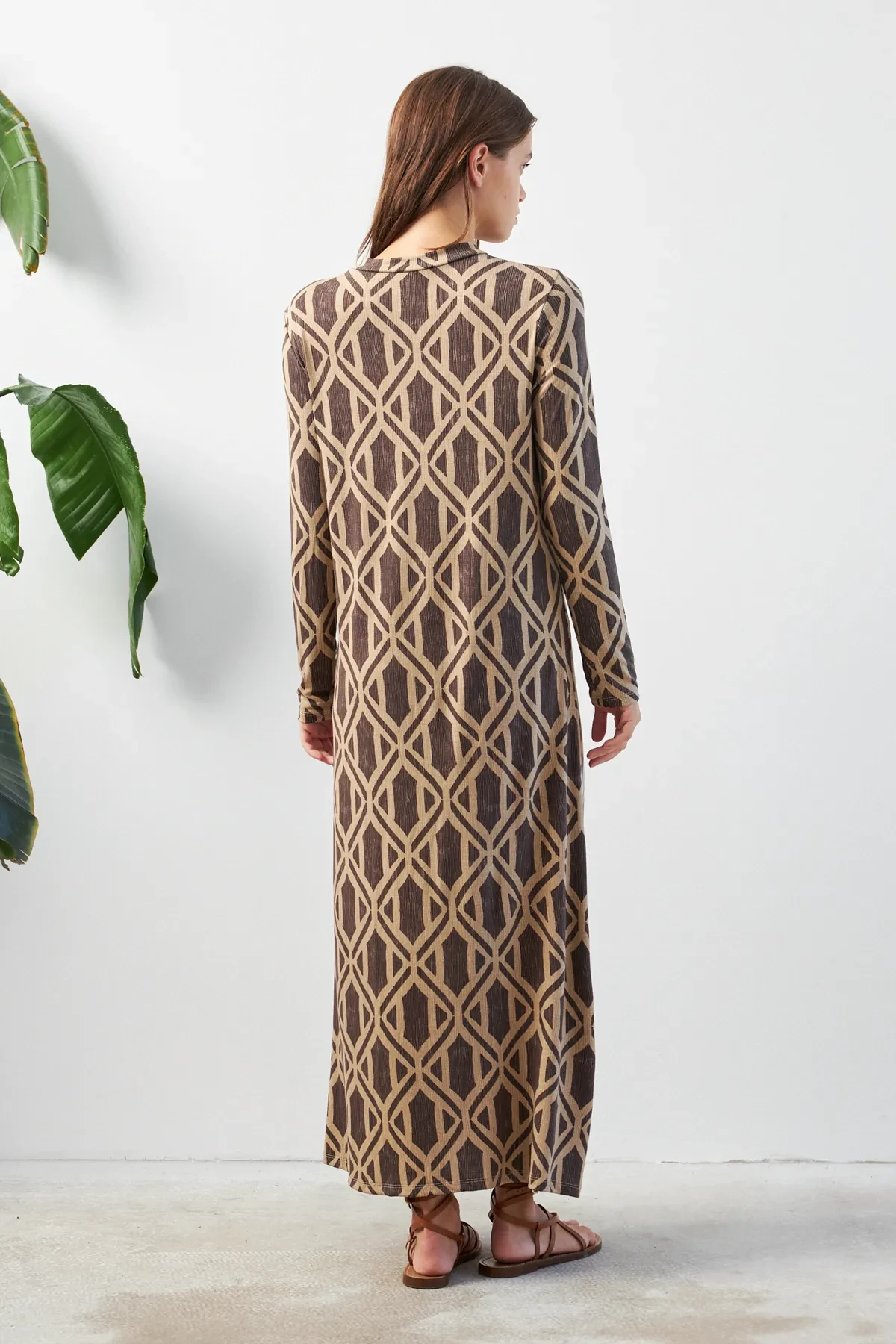 Vizon Dikey Burgu Desenli Yarım Balıkçı Yaka Uzun Kollu Uzun Elbise