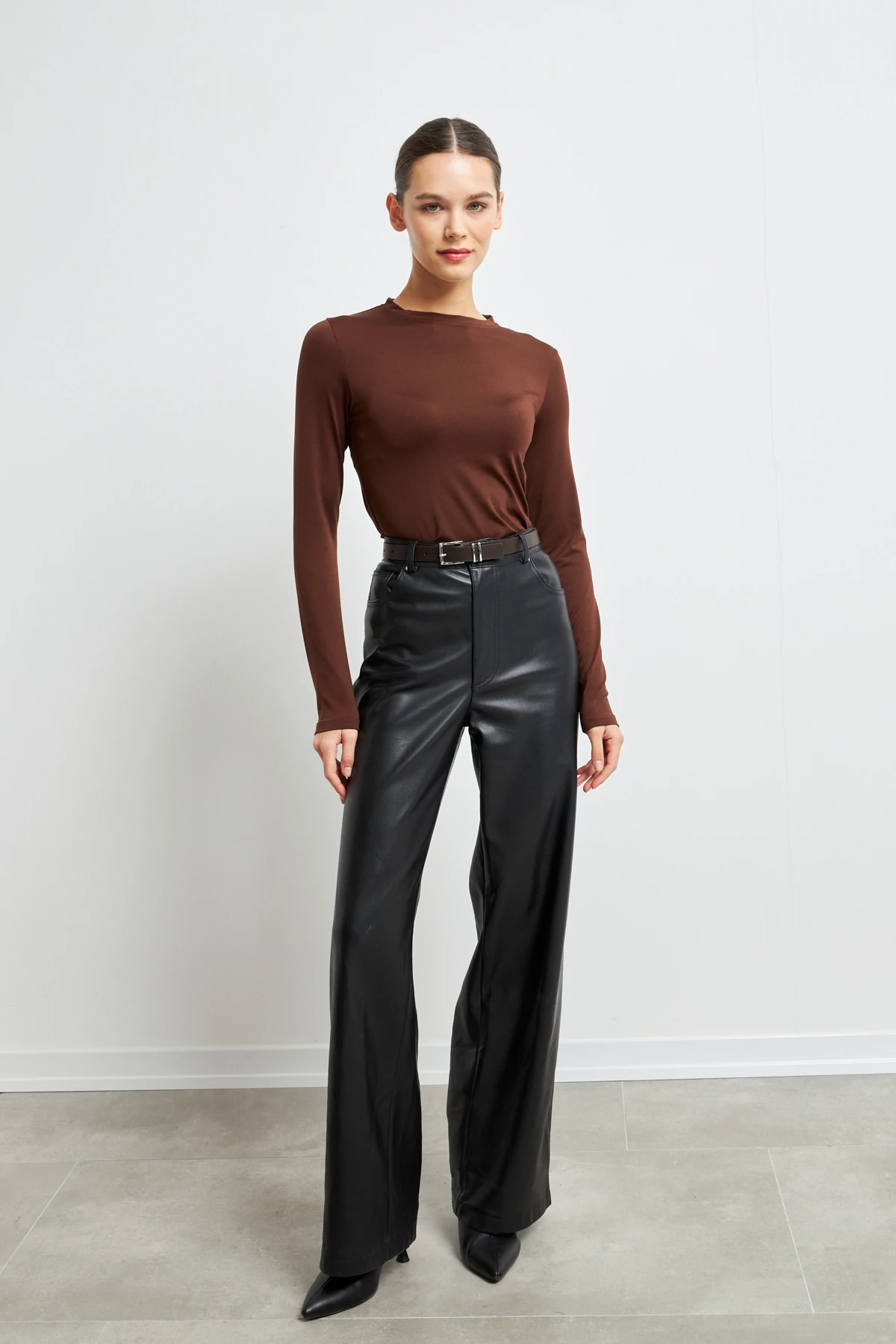 Acı Kahve  Ultra Soft Esnek Bisiklet Yaka Basic Bluz