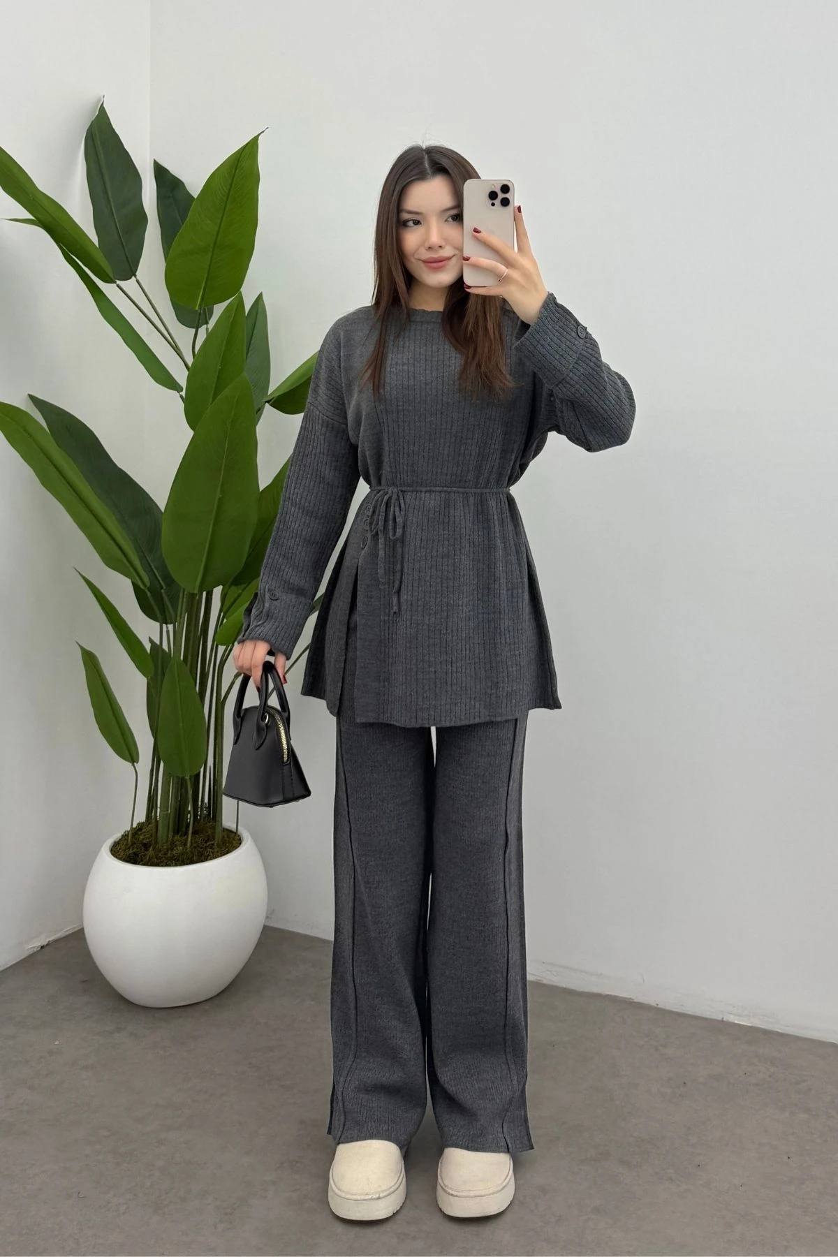  Gri Bel Bağlamalı Düğme Detaylı Fitilli Triko Kazak Pantolon İkili Takım