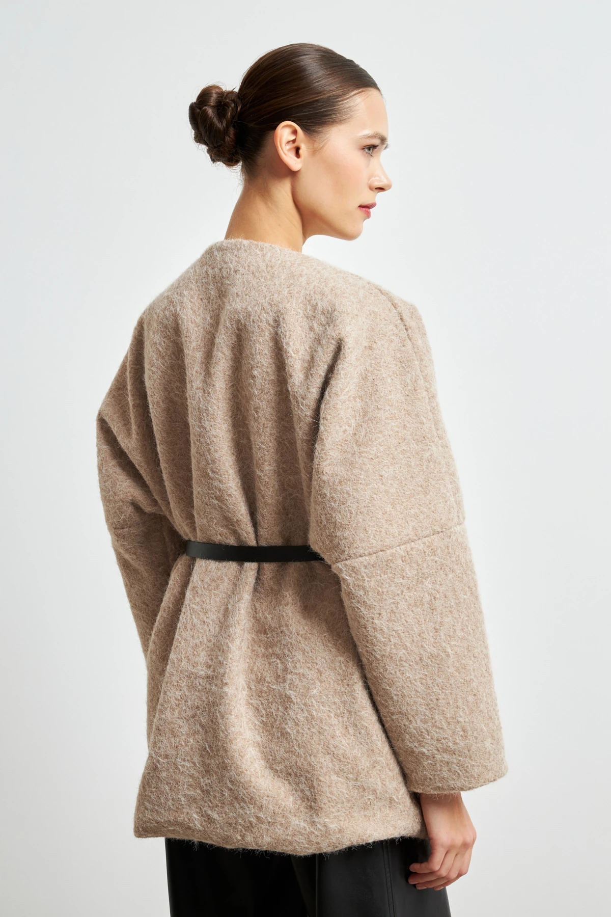 Kemerli Kaşe Ceket- KREM