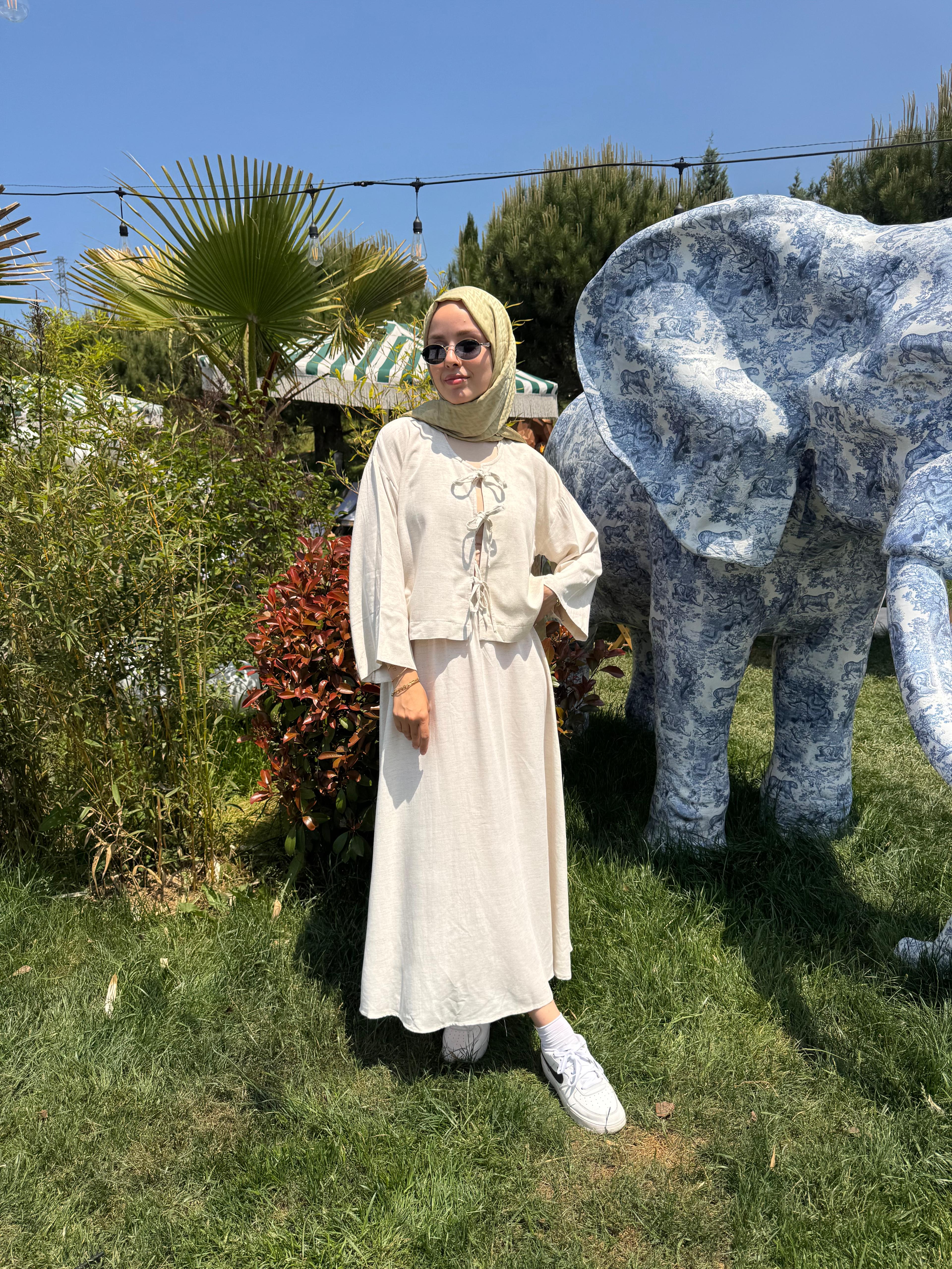 Bağlama Detaylı Keten Etek Takım Ekru