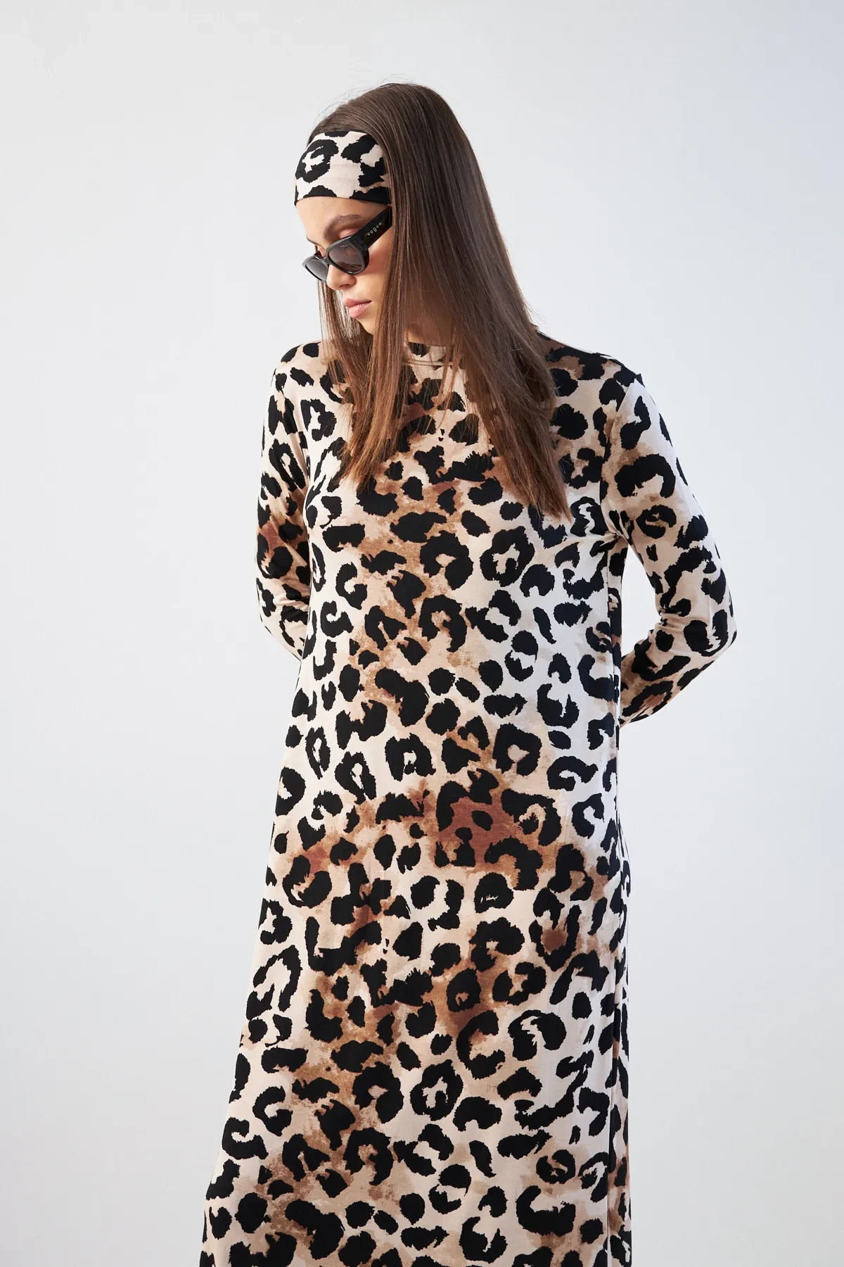Baskı Leopar Desenli Yarım Balıkçı Yaka Uzun Kollu Elbise