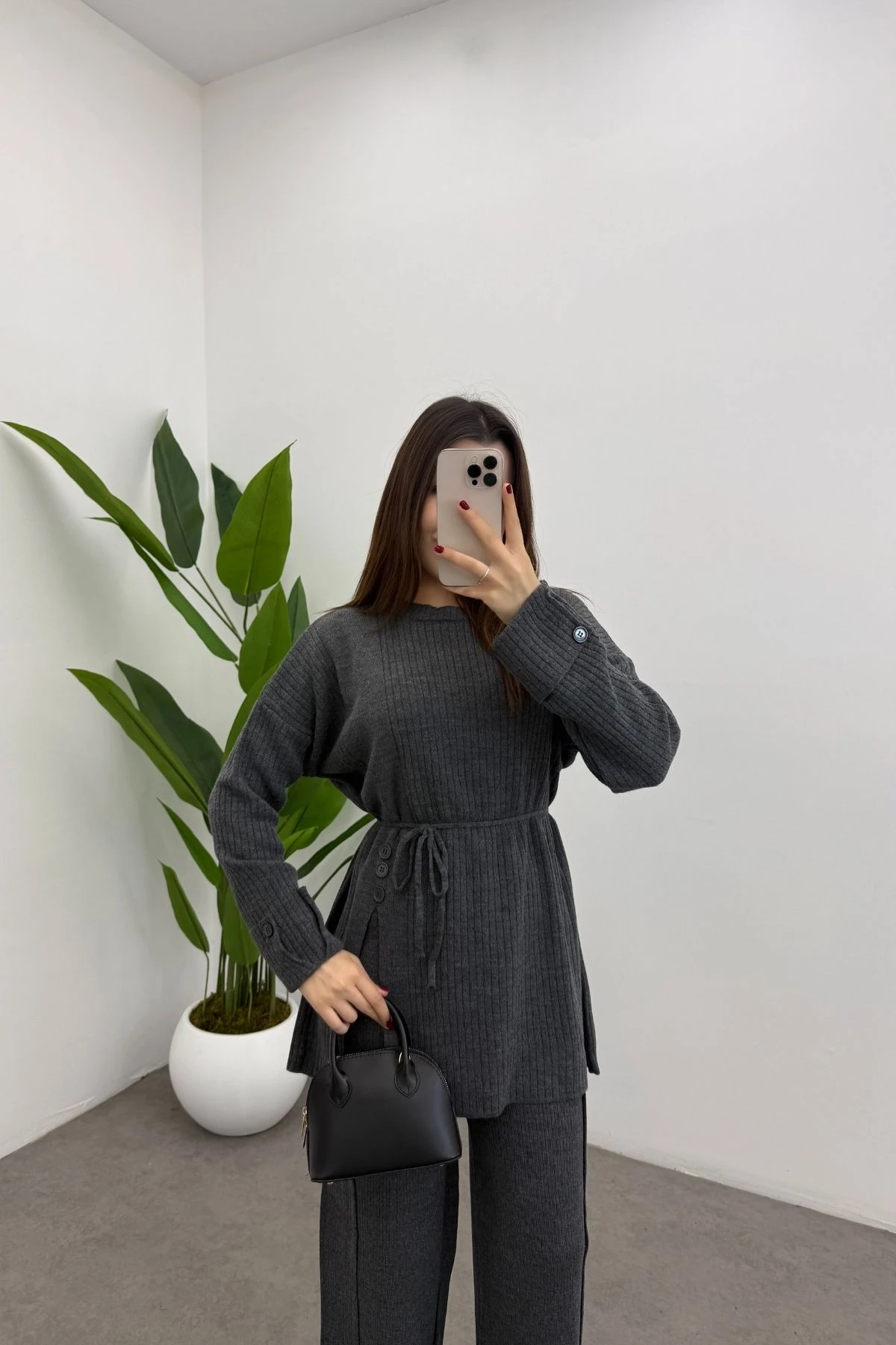  Gri Bel Bağlamalı Düğme Detaylı Fitilli Triko Kazak Pantolon İkili Takım