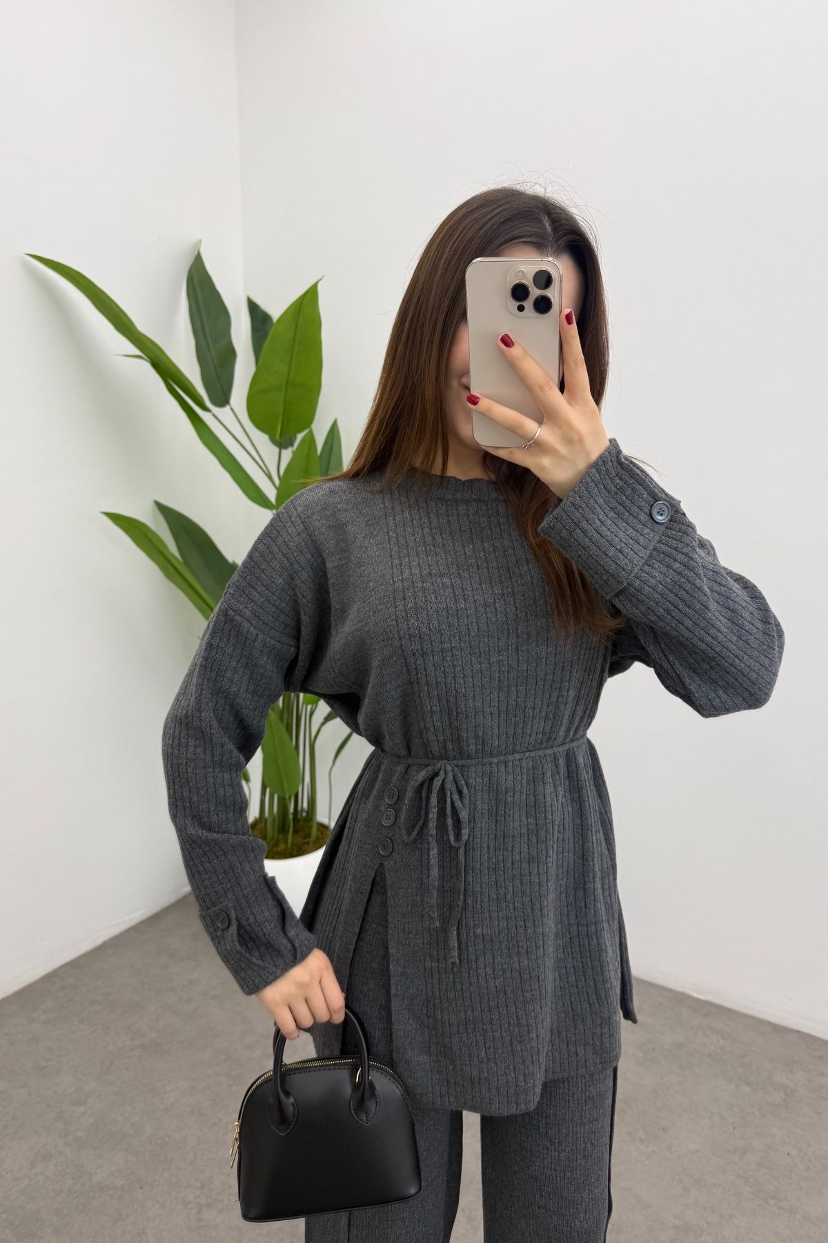  Gri Bel Bağlamalı Düğme Detaylı Fitilli Triko Kazak Pantolon İkili Takım