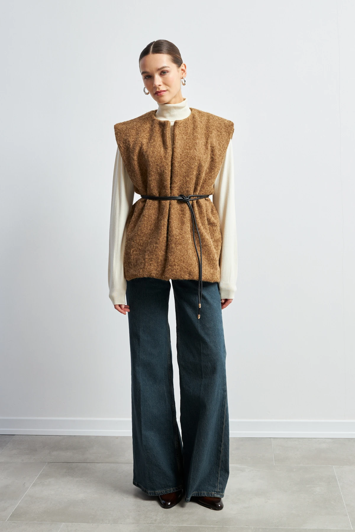 Kemerli Kaşe Yelek- CAMEL