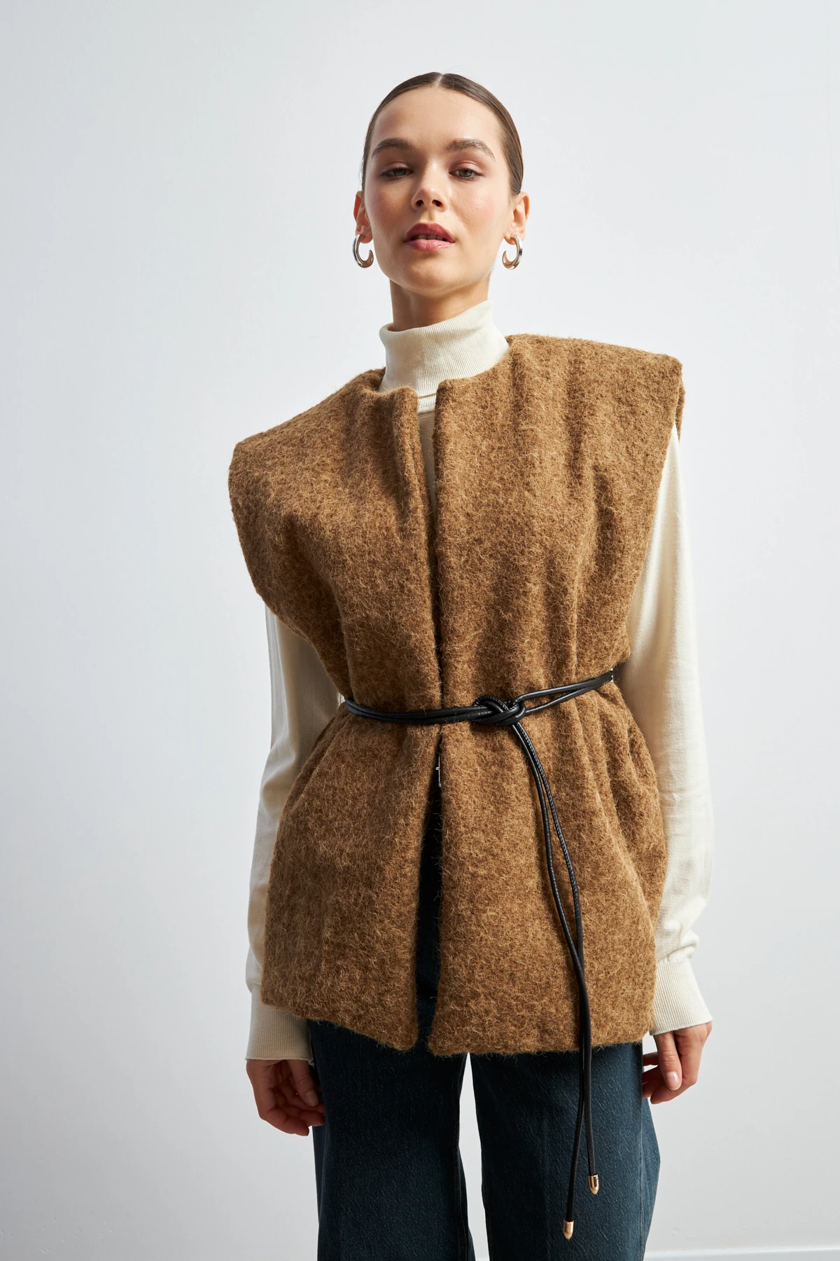 Kemerli Kaşe Yelek- CAMEL