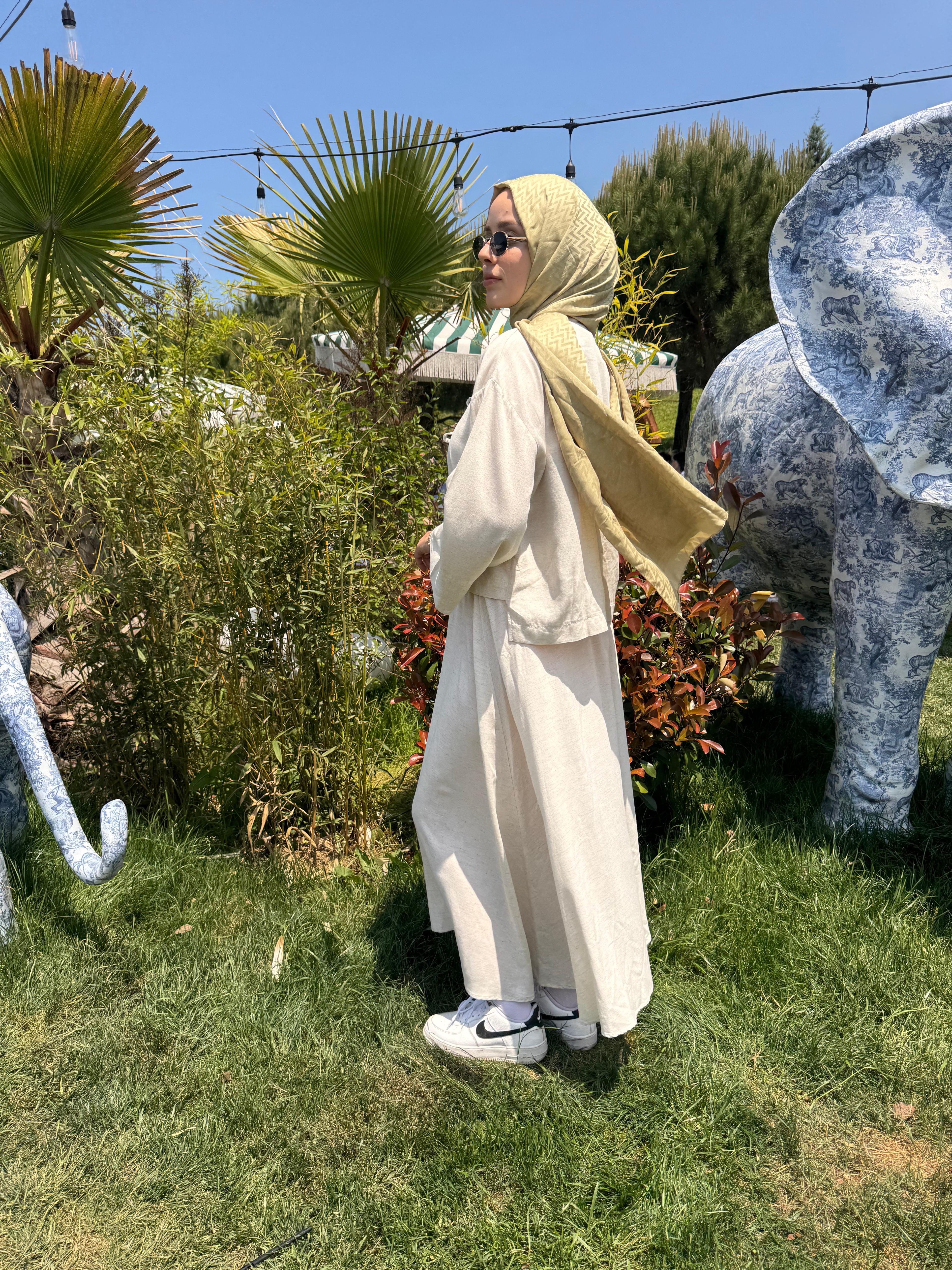 Bağlama Detaylı Keten Etek Takım Ekru