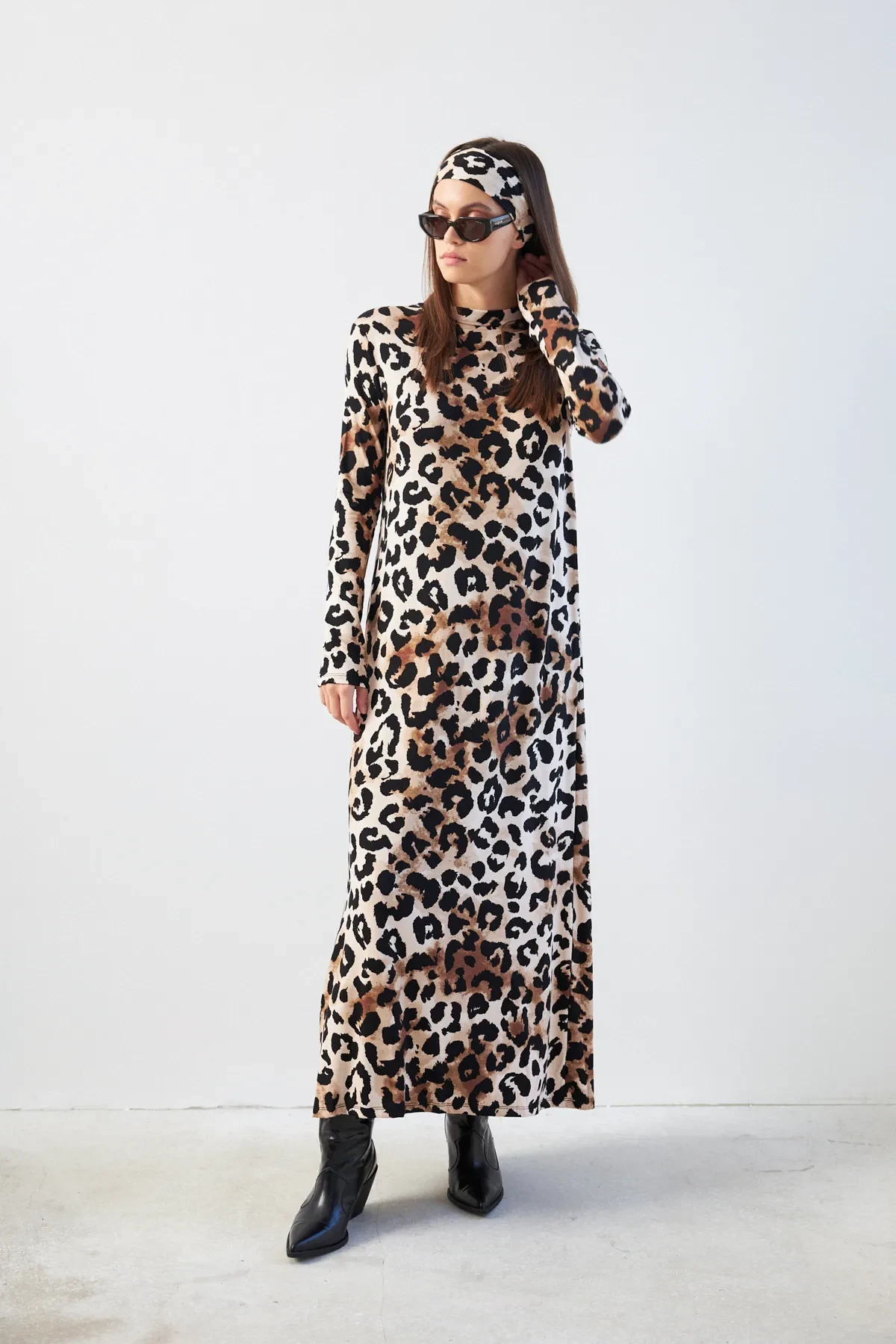 Baskı Leopar Desenli Yarım Balıkçı Yaka Uzun Kollu Elbise