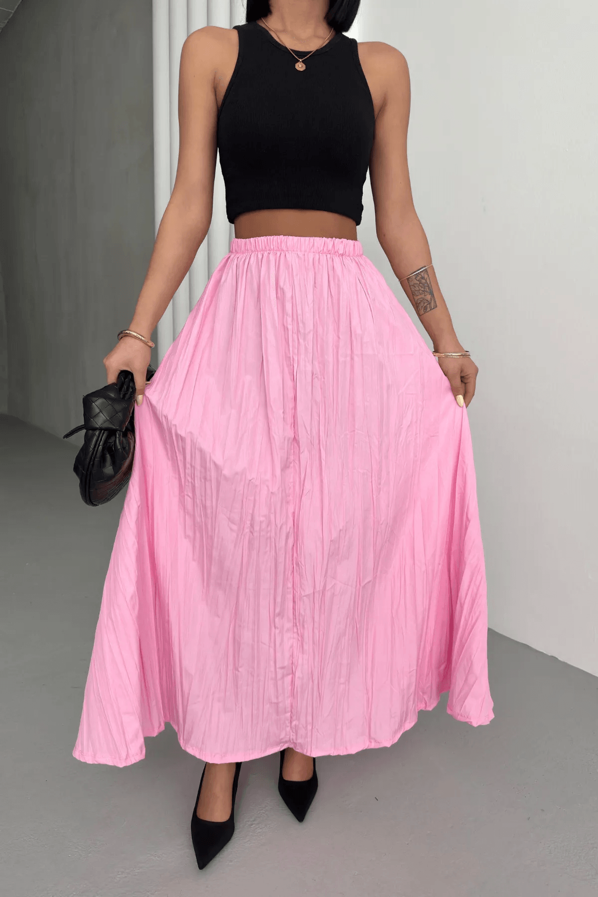 Pembe Crush Efektli Uzun Kloş Etek