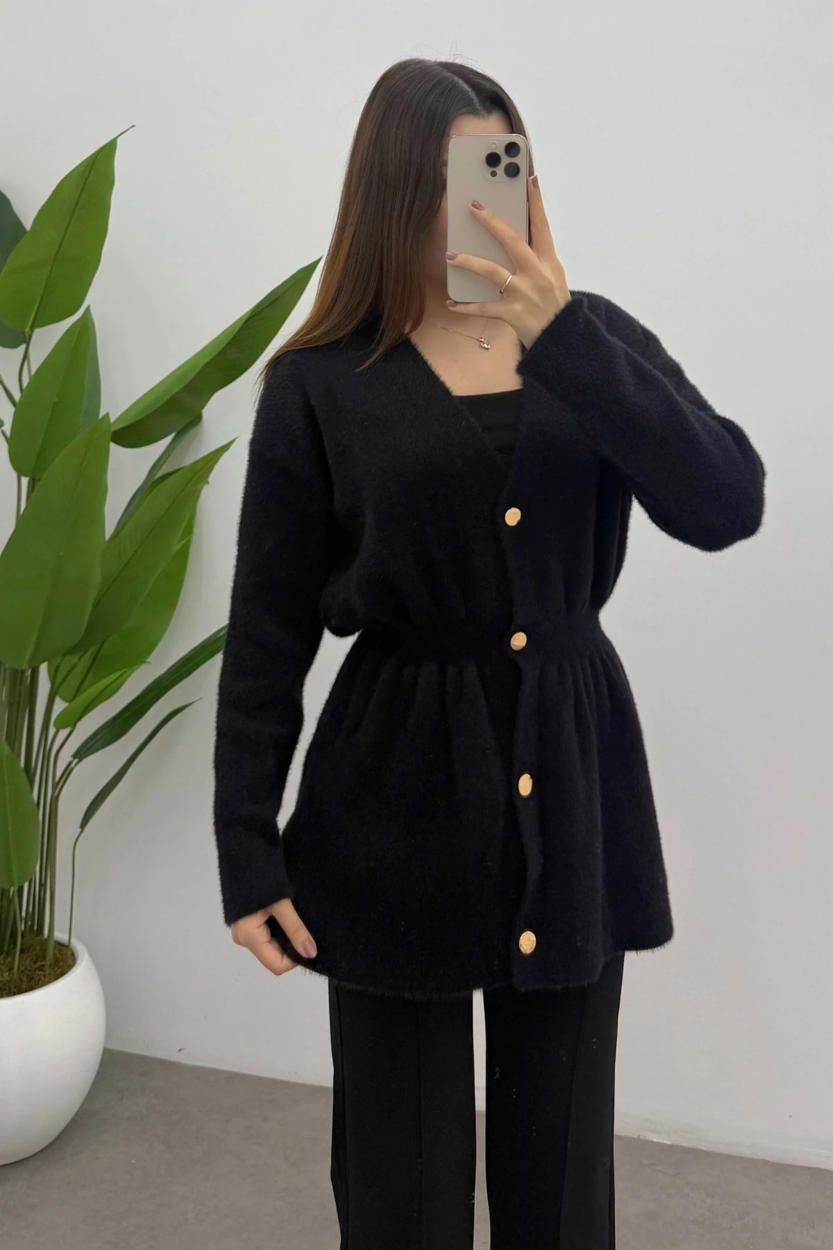 Gold Düğmeli Soft Hırka- SİYAH