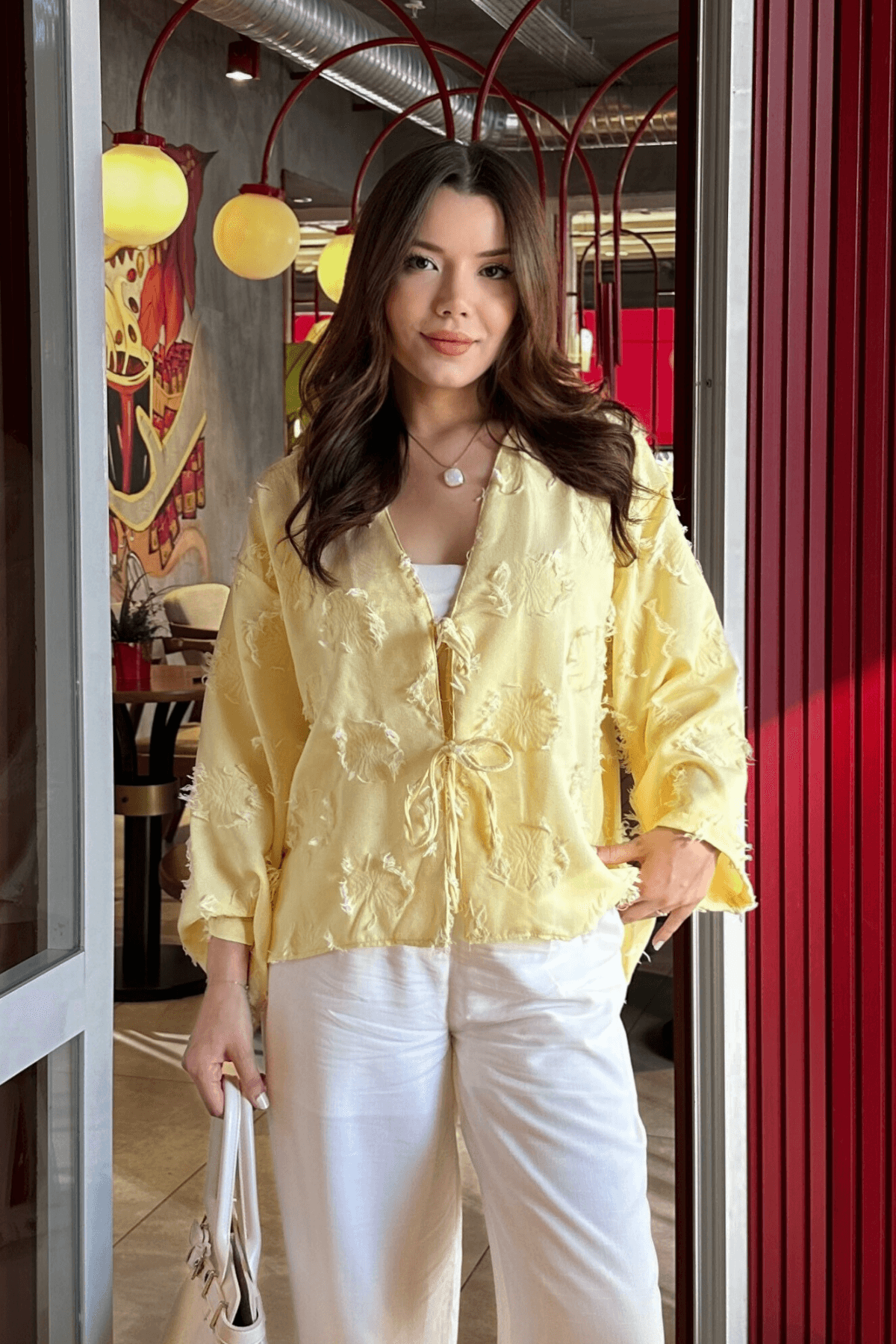 Püskül Detaylı Butter Yellow Kimono Gömlek