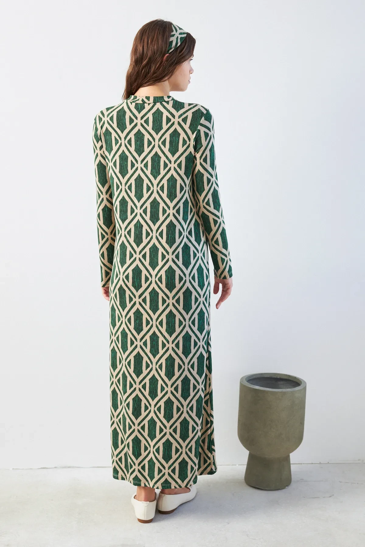 Yeşil Dikey Burgu Desenli Yarım Balıkçı Yaka Uzun Kollu Uzun Elbise