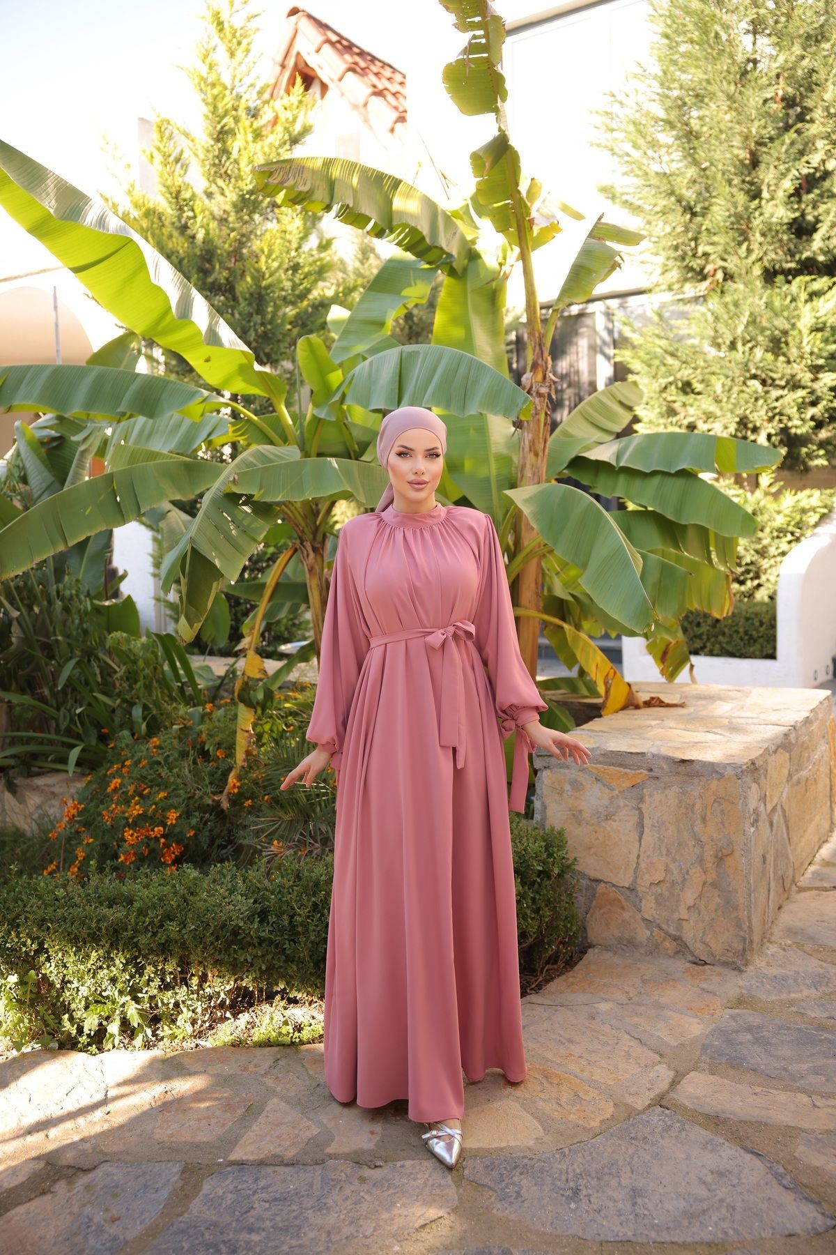 Yakası Büzgülü Kolu Kurdelalı Elbise - pembe