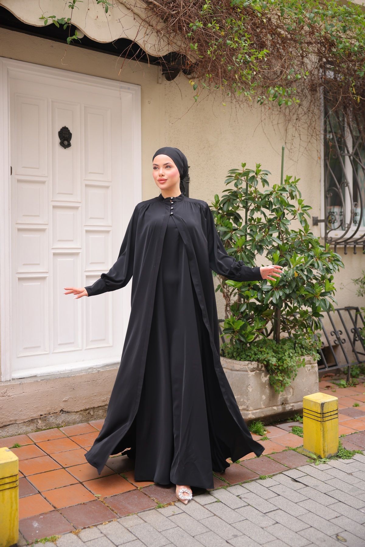 Düğmeli Taşlı İkili Abaya - siyah