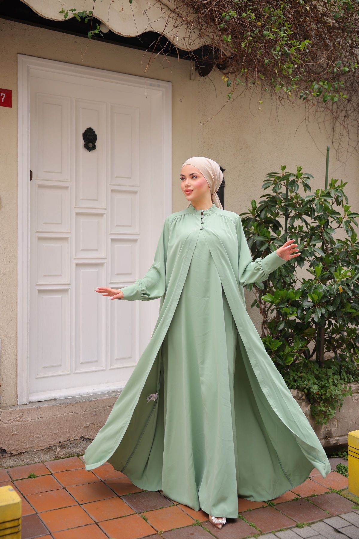 Düğmeli Taşlı İkili Abaya - çağla