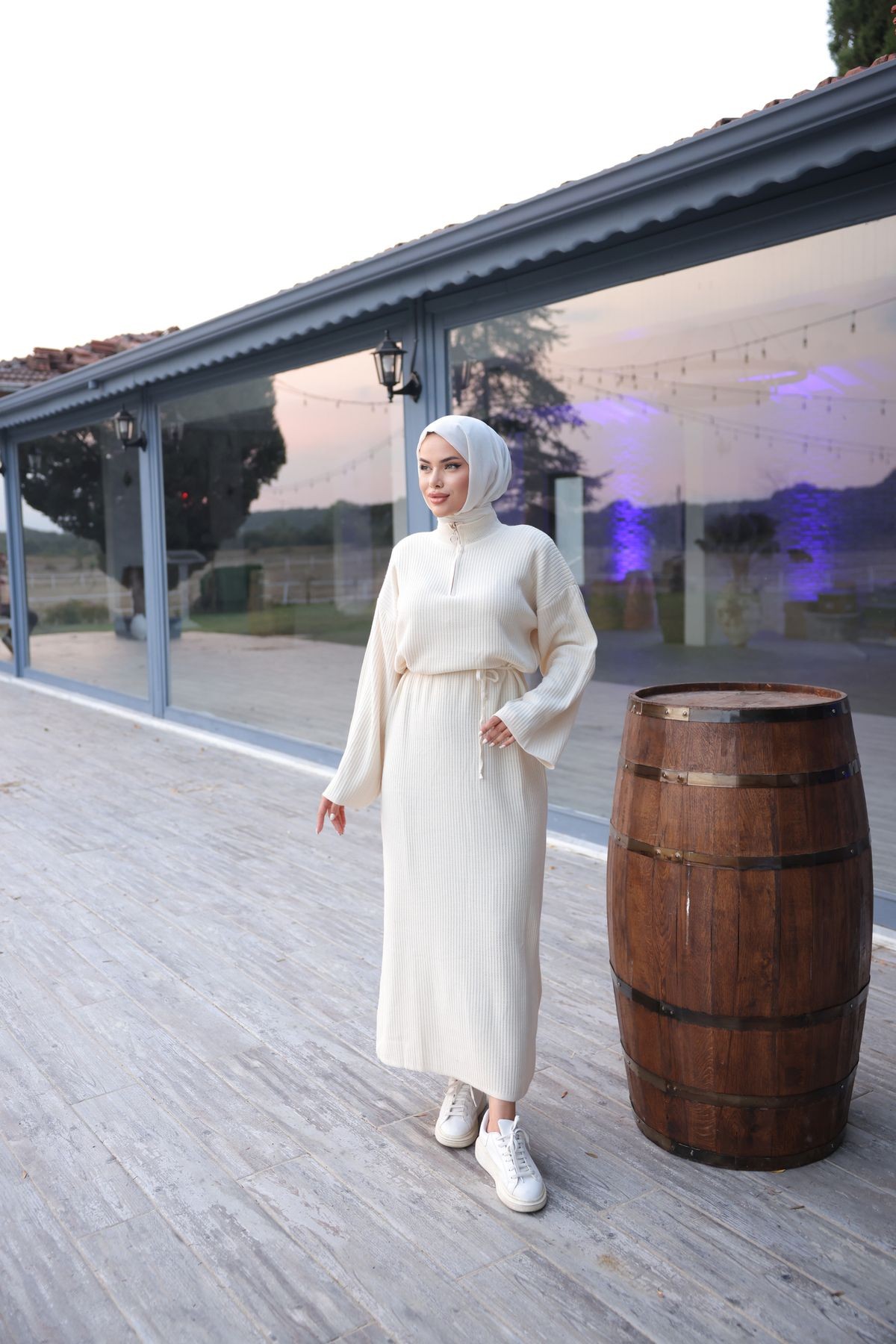 Fermuarlı Triko Elbise - beyaz
