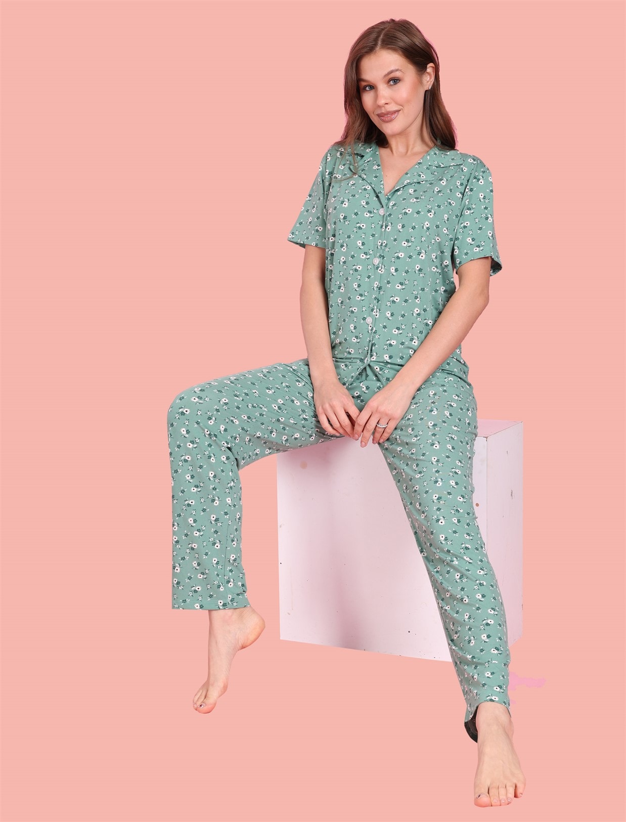Jenika Kadın Milan Kumaşlı Düğmeli Gömlek Yaka Pijama Takımı – Rahat ve Şık Ev Giyim - 58991