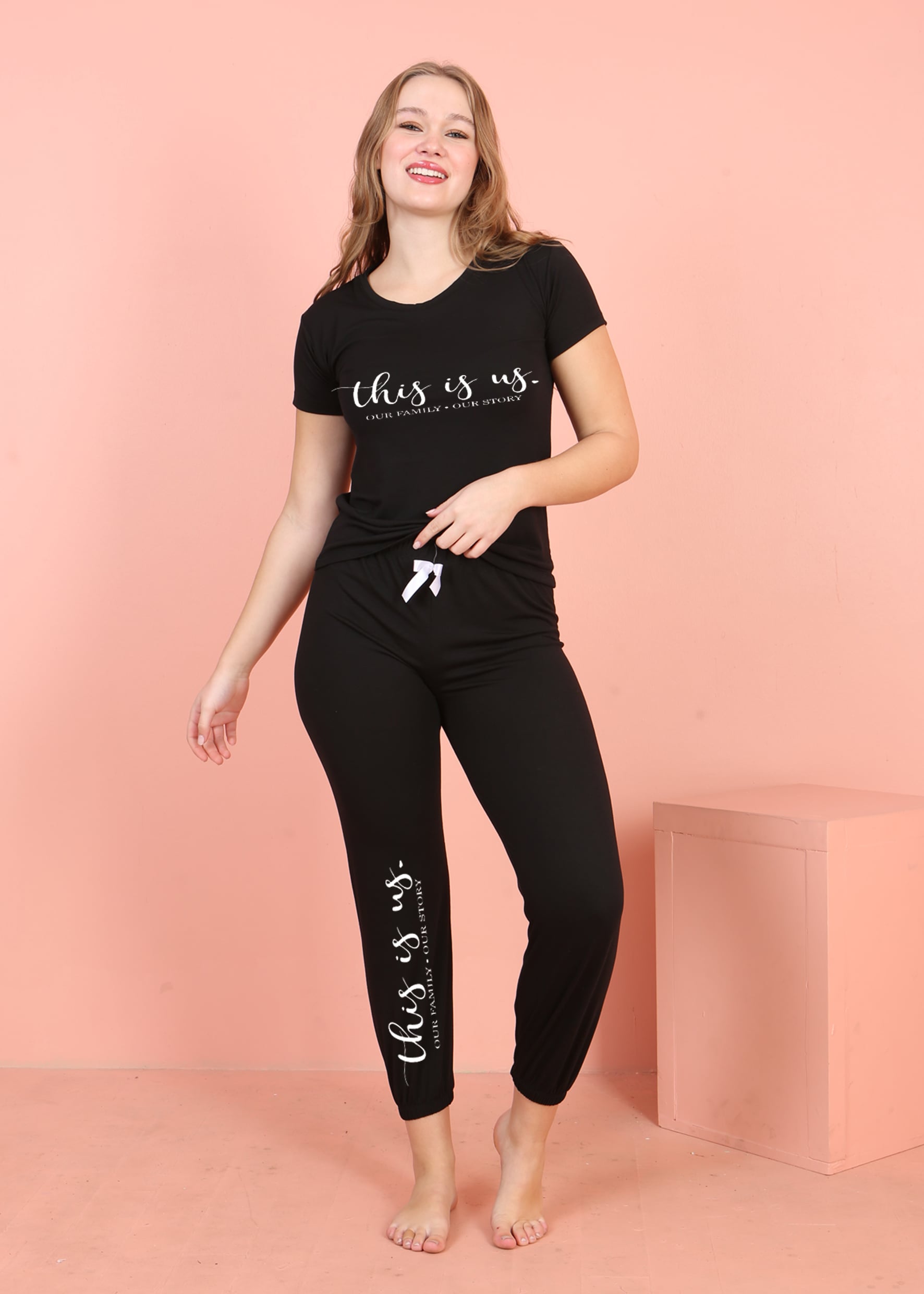Jenika Kadın Baskılı Paçası Manşetli Pijama Takımı – Rahat ve Şık Ev Giyim - 58867
